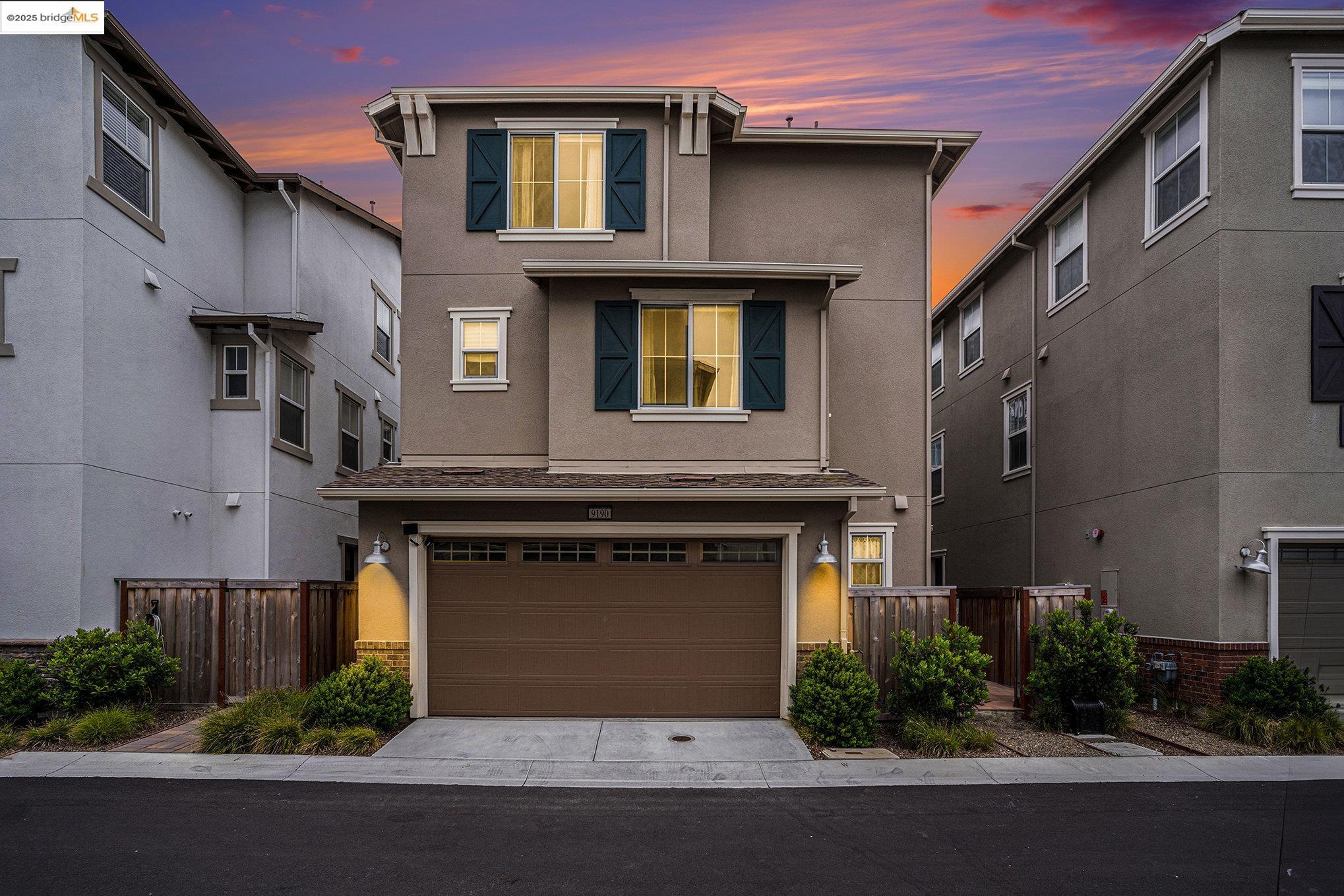 Detail Gallery Image 2 of 44 For 9190 Surf Way, Newark,  CA 94560 - 5 Beds | 4/1 Baths