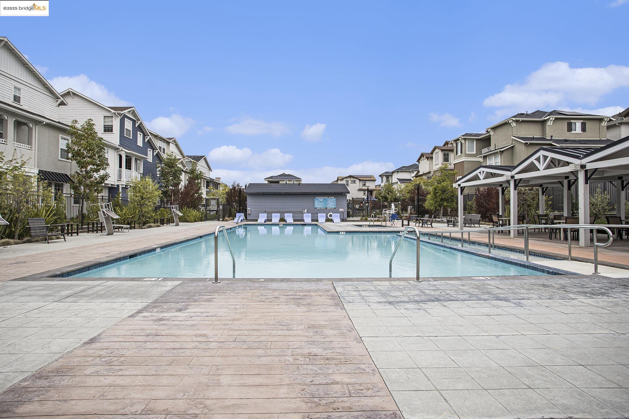 Detail Gallery Image 36 of 44 For 9190 Surf Way, Newark,  CA 94560 - 5 Beds | 4/1 Baths
