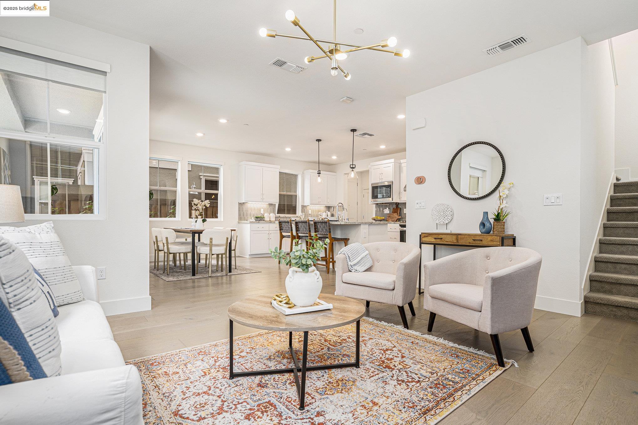 Detail Gallery Image 7 of 44 For 9190 Surf Way, Newark,  CA 94560 - 5 Beds | 4/1 Baths