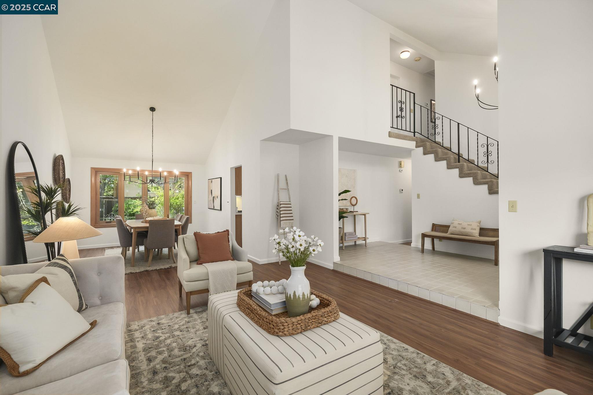 Detail Gallery Image 6 of 33 For 190 Mt Wilson Way, Clayton,  CA 94517 - 5 Beds | 3 Baths