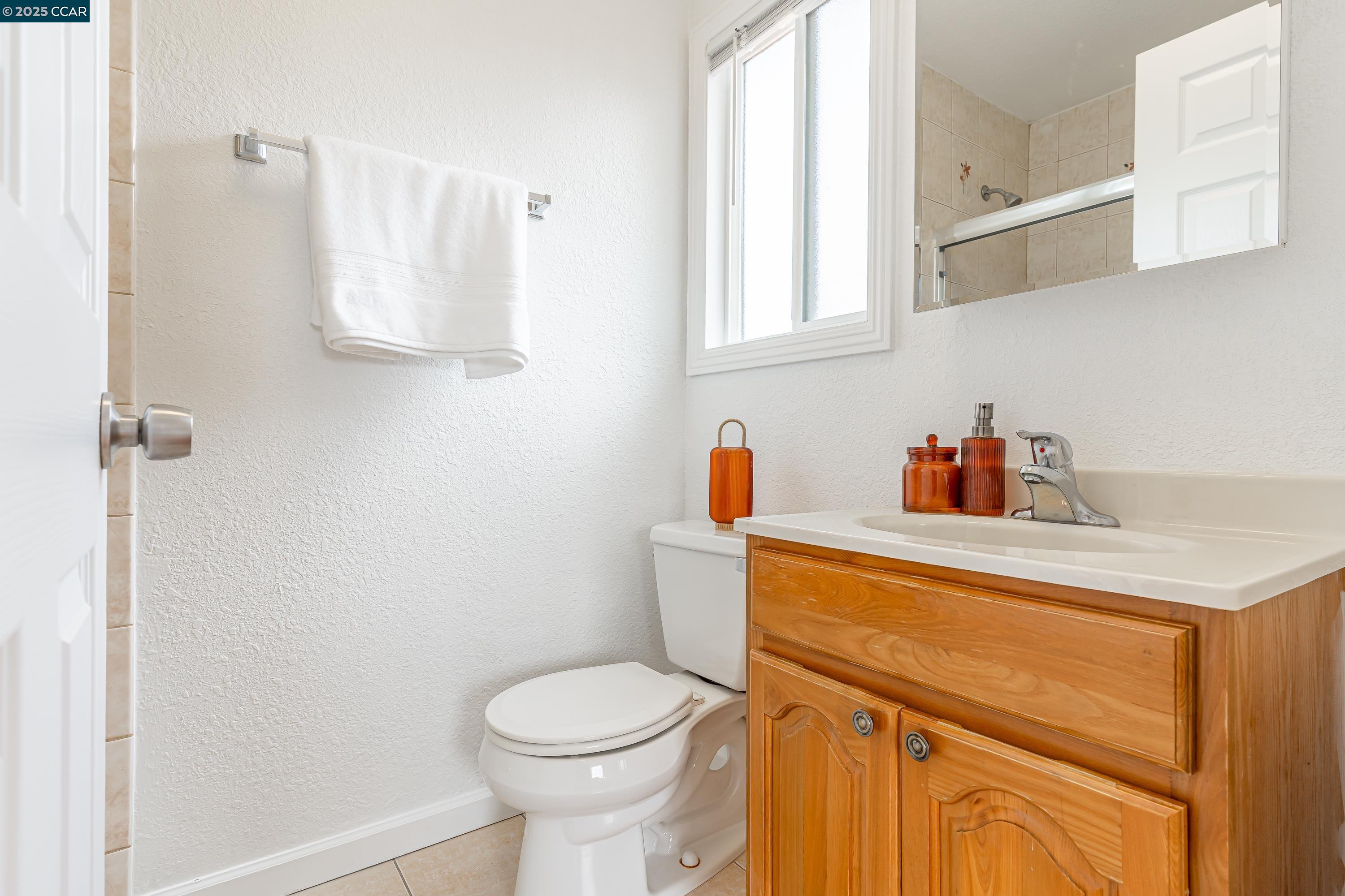 Detail Gallery Image 26 of 53 For 2502 Esmond Ave, Richmond,  CA 94804 - 3 Beds | 2 Baths