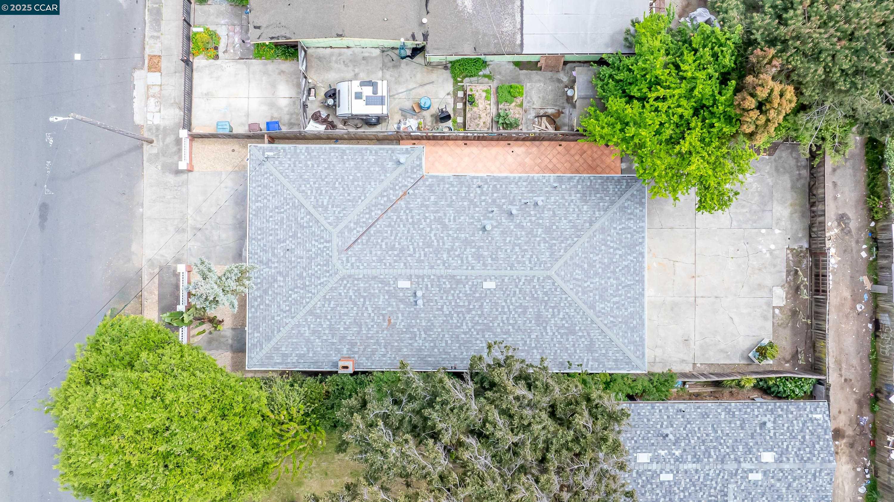 Detail Gallery Image 47 of 53 For 2502 Esmond Ave, Richmond,  CA 94804 - 3 Beds | 2 Baths