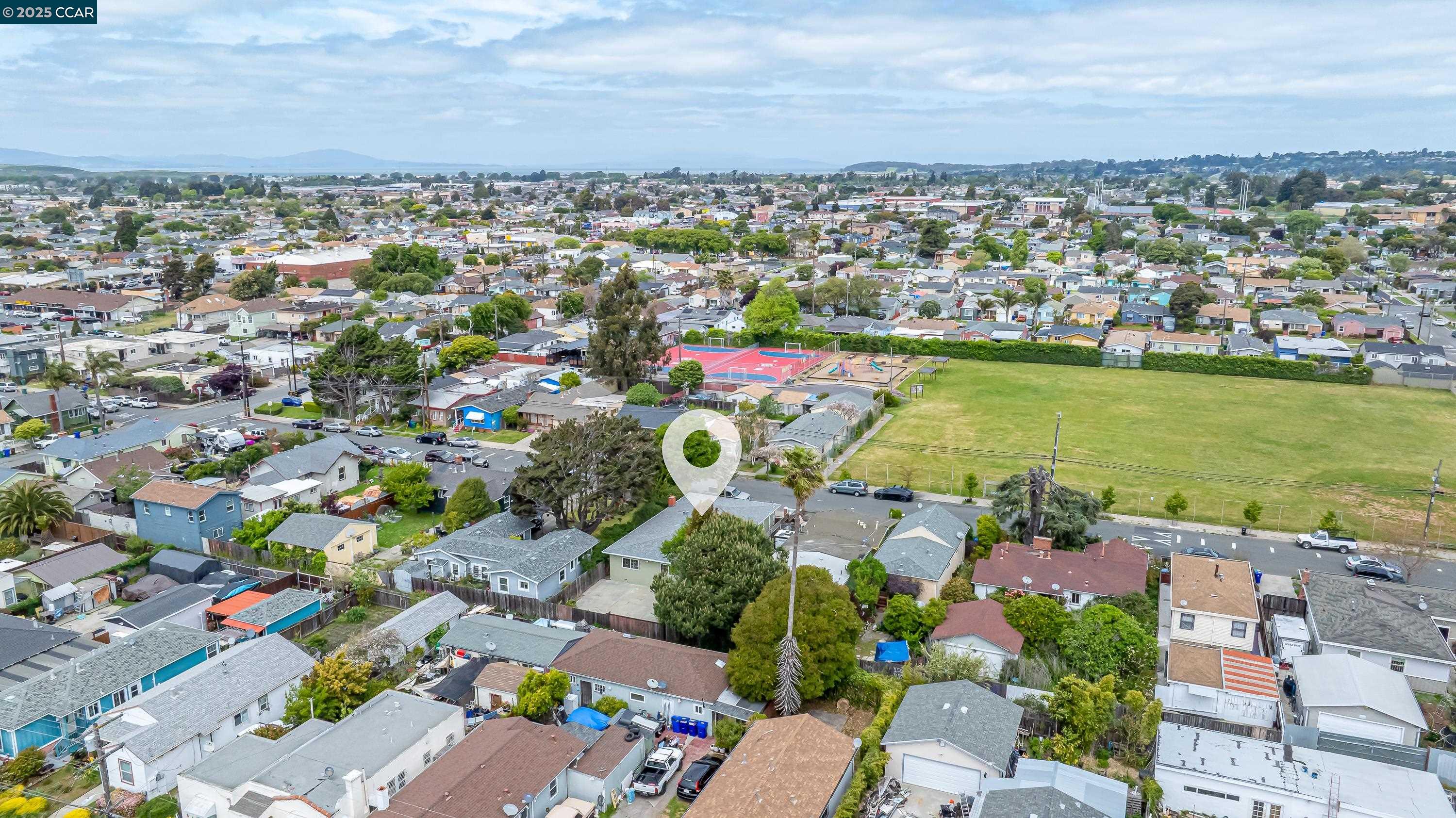 Detail Gallery Image 53 of 53 For 2502 Esmond Ave, Richmond,  CA 94804 - 3 Beds | 2 Baths