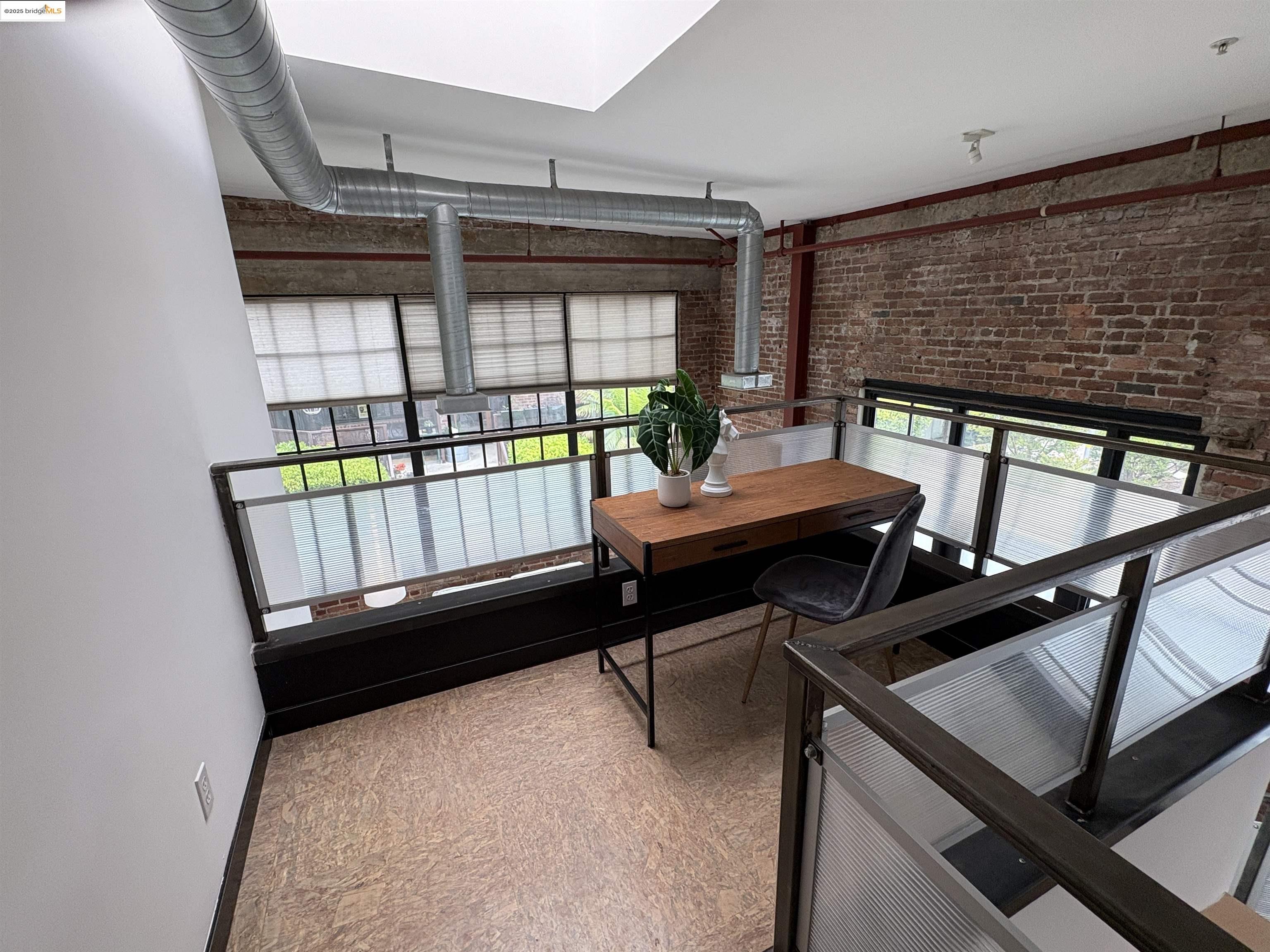 Detail Gallery Image 22 of 30 For 425 E 11th St #15,  Oakland,  CA 94606 - 1 Beds | 1 Baths