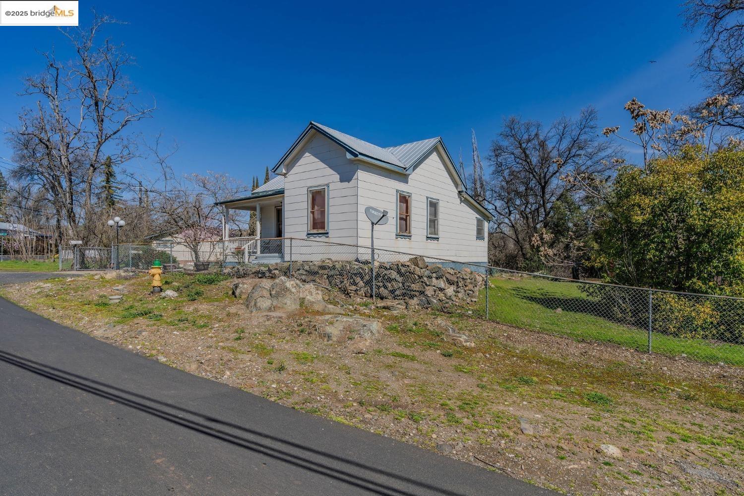 Detail Gallery Image 16 of 37 For 3651 Main St 1, Vallecito,  CA 95251 - 2 Beds | 1 Baths