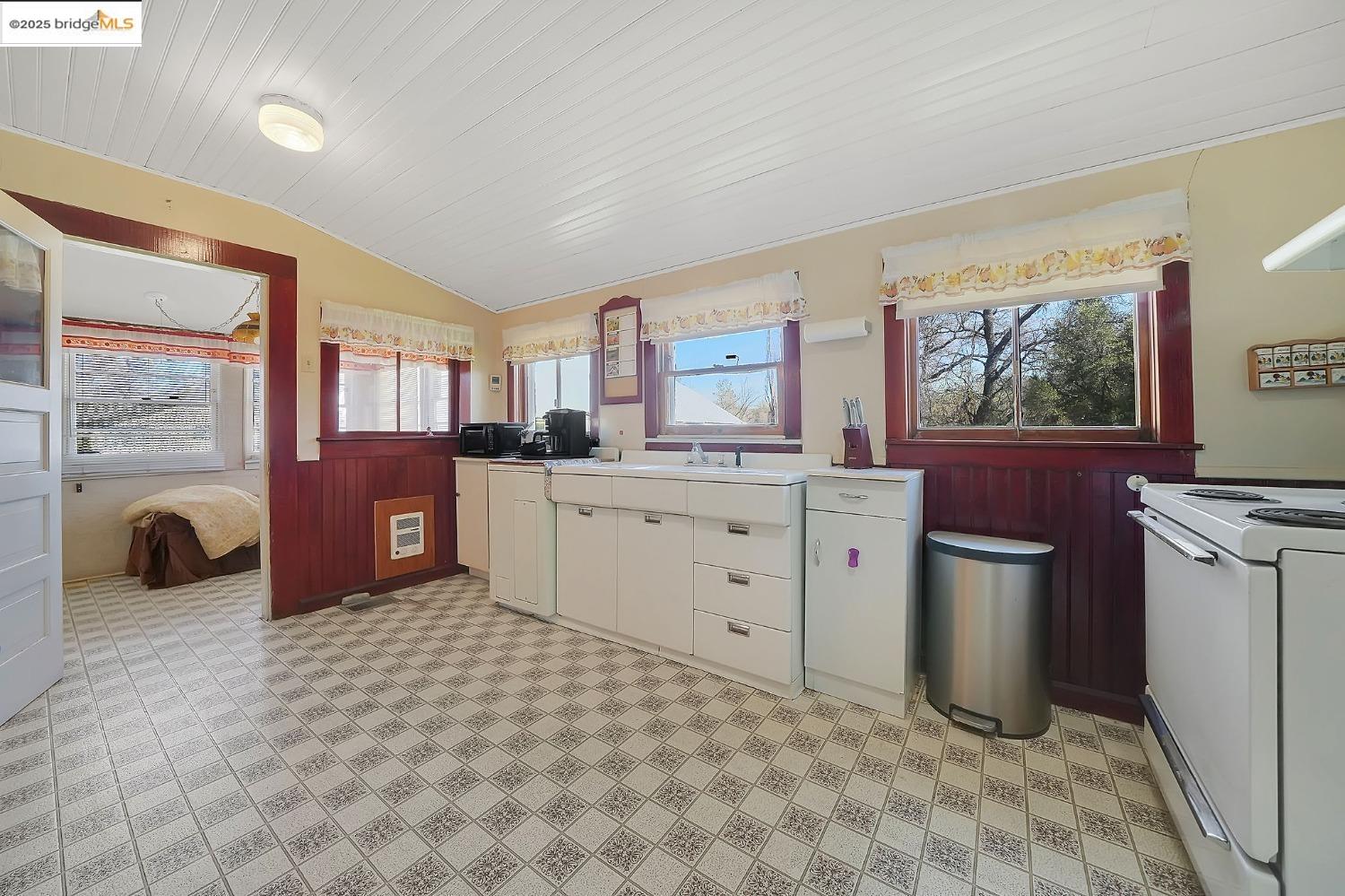 Detail Gallery Image 27 of 37 For 3651 Main St 1, Vallecito,  CA 95251 - 2 Beds | 1 Baths