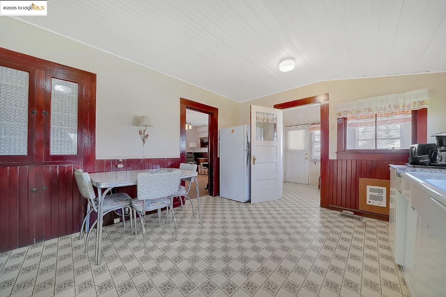 Detail Gallery Image 28 of 37 For 3651 Main St 1, Vallecito,  CA 95251 - 2 Beds | 1 Baths