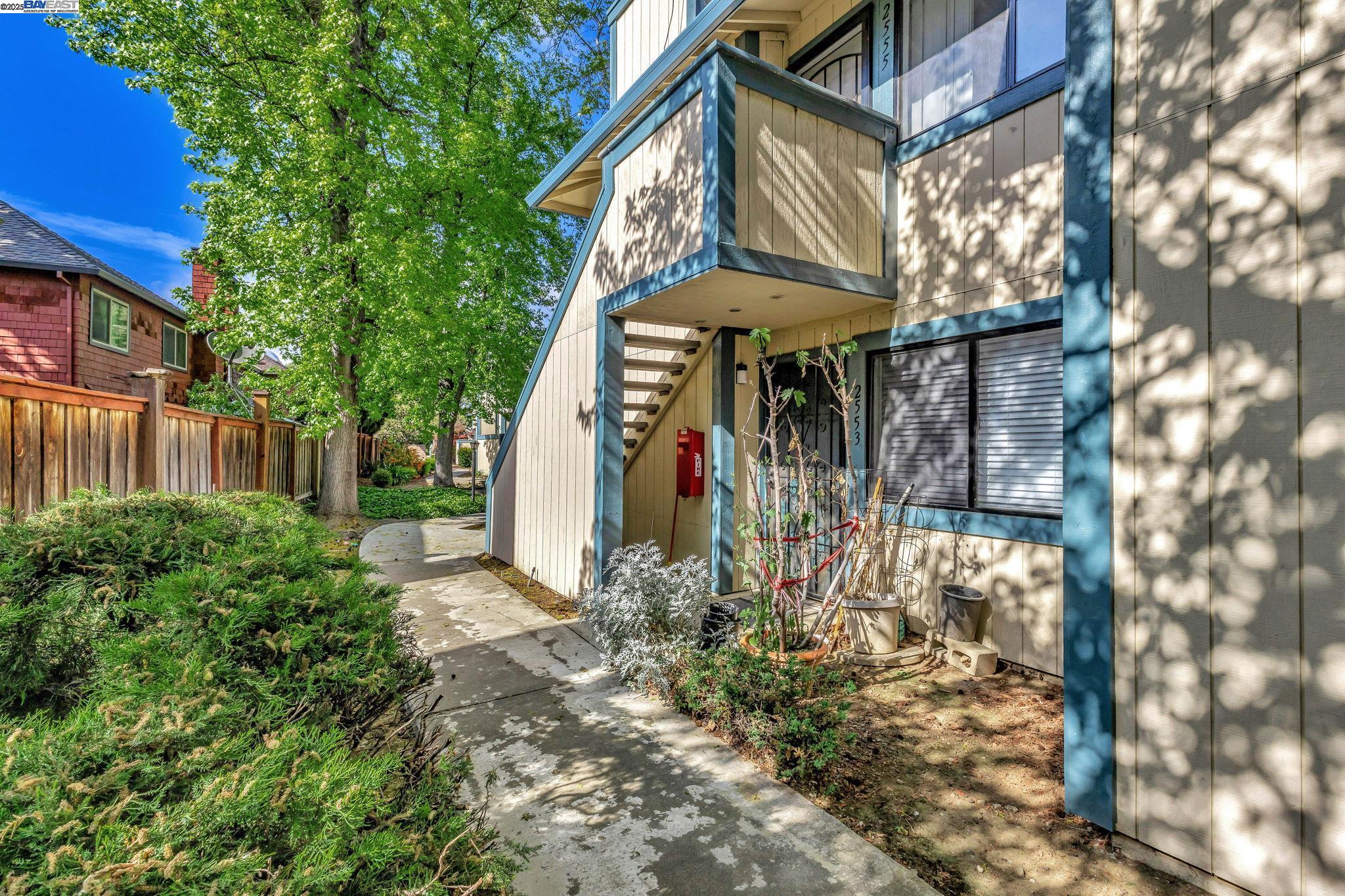 Browse active condo listings in COPA DEL ORO UNION CITY