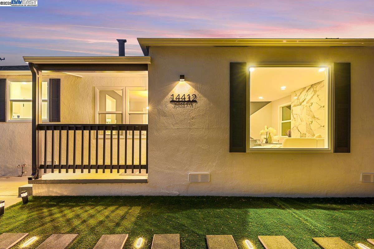 Detail Gallery Image 4 of 9 For 14412 Wake Ave, San Leandro,  CA 94578 - 3 Beds | 2 Baths