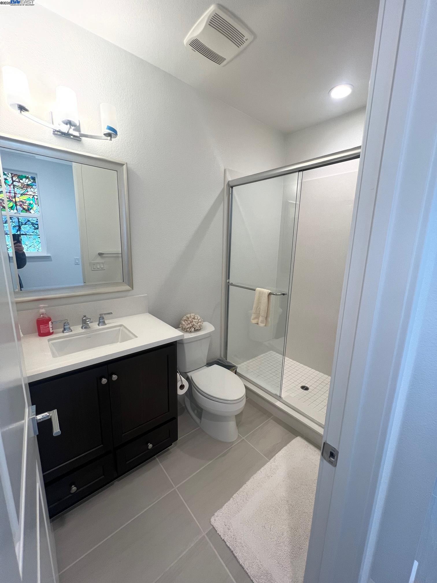 Detail Gallery Image 12 of 40 For Skyview Dr, –,  CA 93933 - 3 Beds | 2/1 Baths