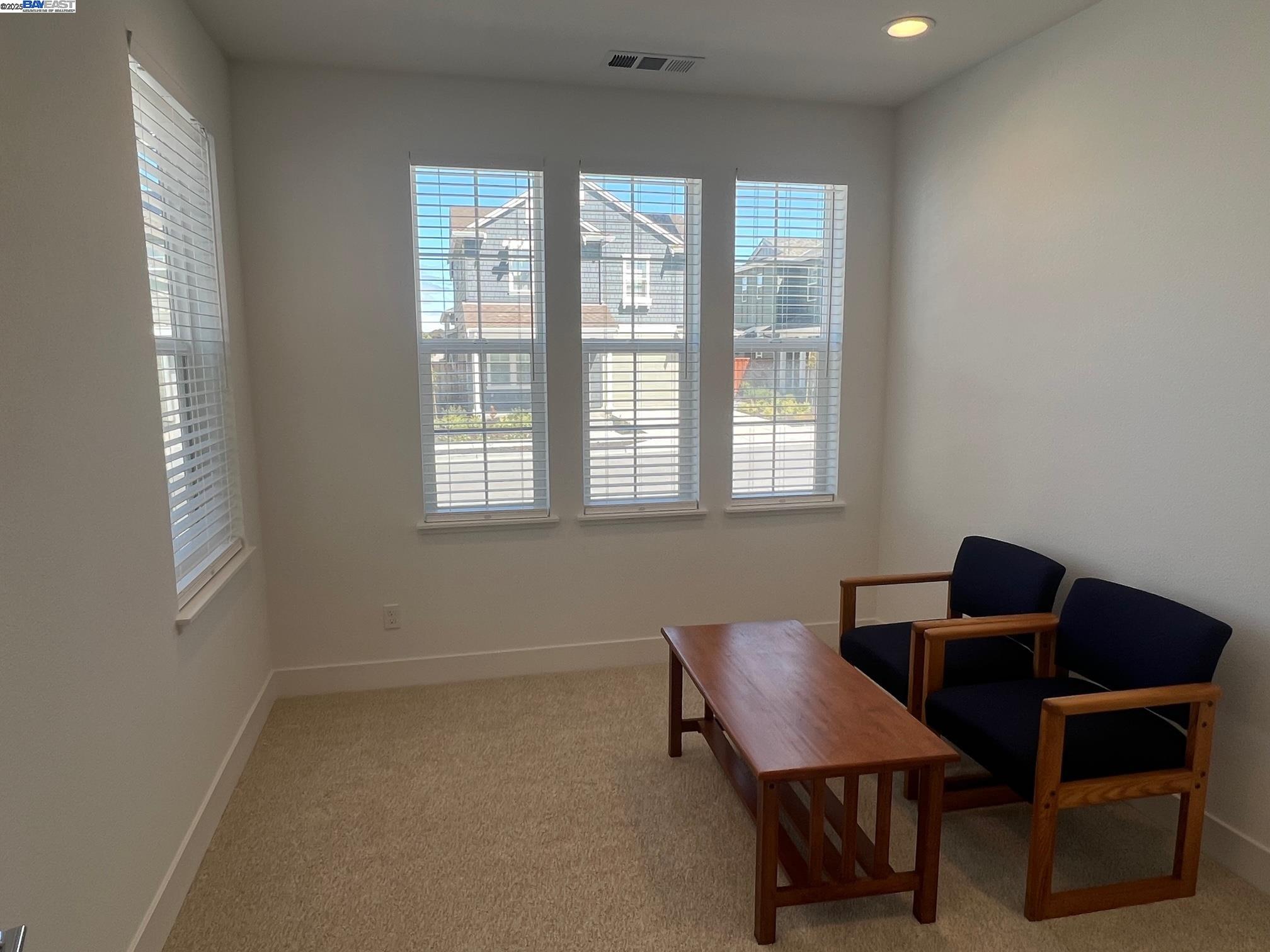 Detail Gallery Image 13 of 40 For Skyview Dr, –,  CA 93933 - 3 Beds | 2/1 Baths