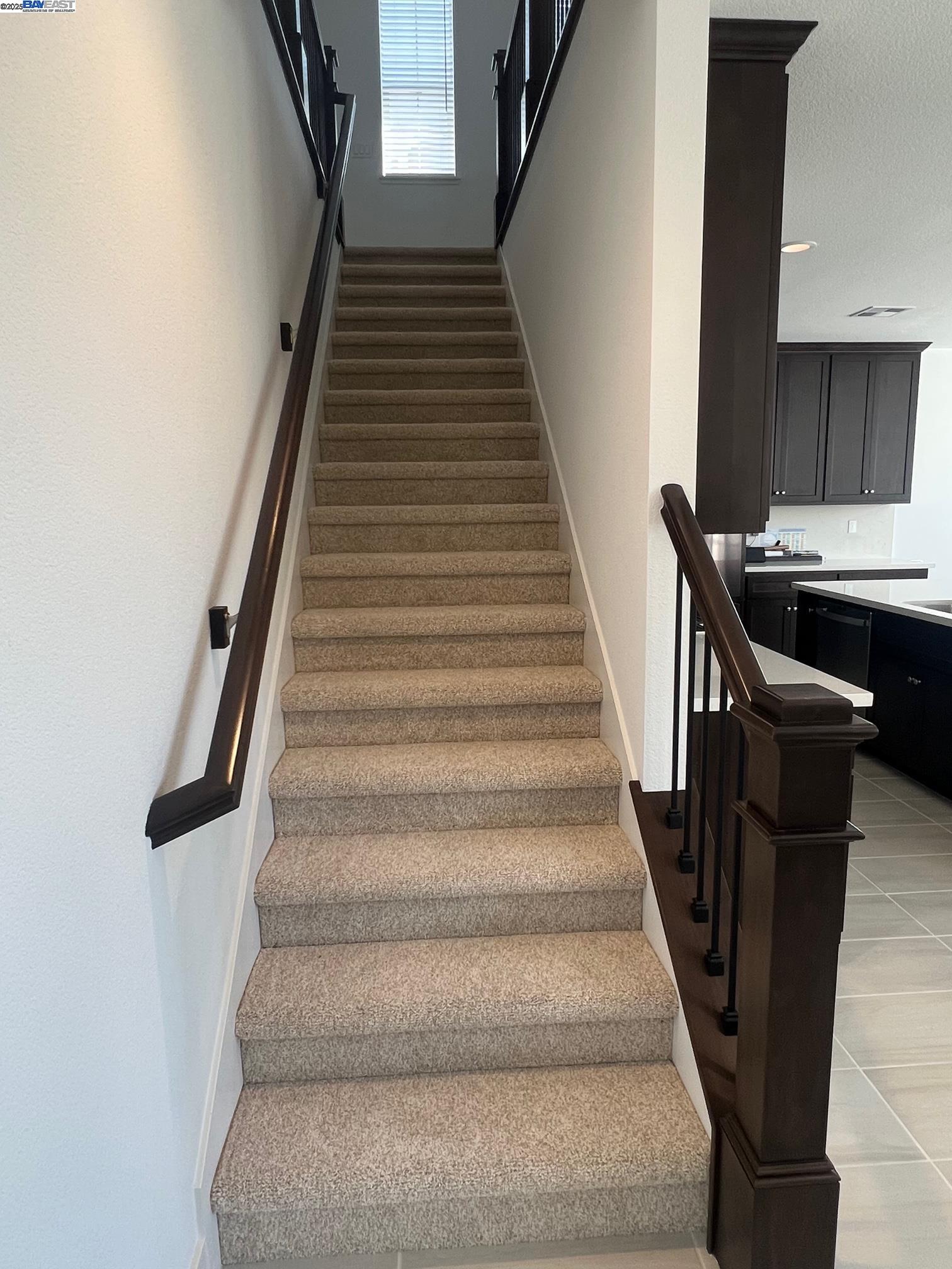 Detail Gallery Image 14 of 40 For Skyview Dr, –,  CA 93933 - 3 Beds | 2/1 Baths