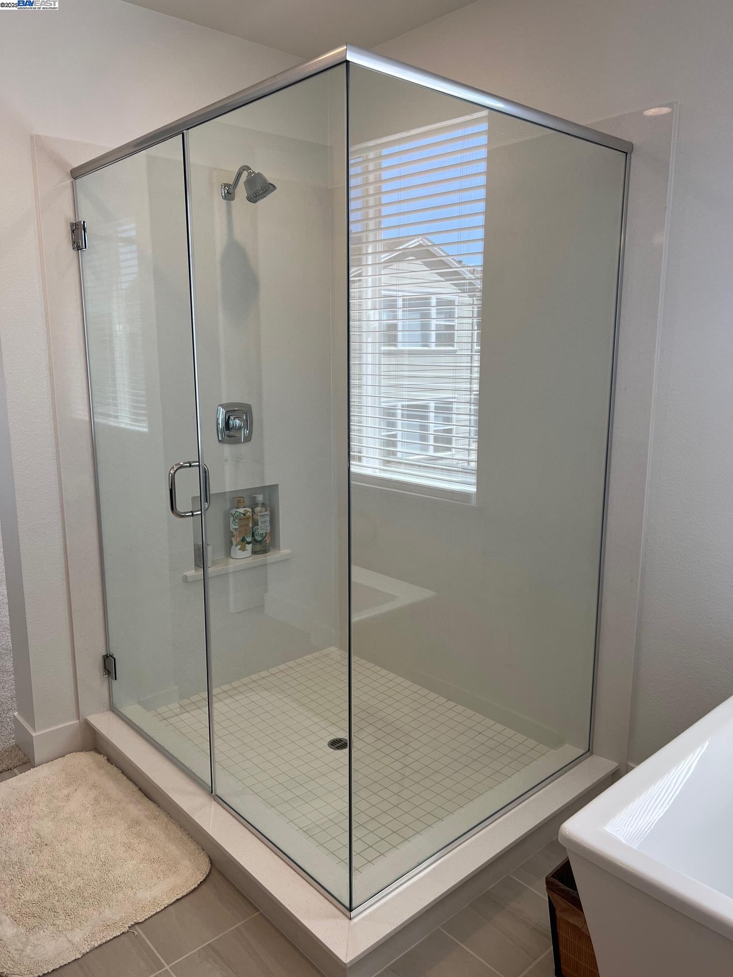 Detail Gallery Image 28 of 40 For Skyview Dr, –,  CA 93933 - 3 Beds | 2/1 Baths