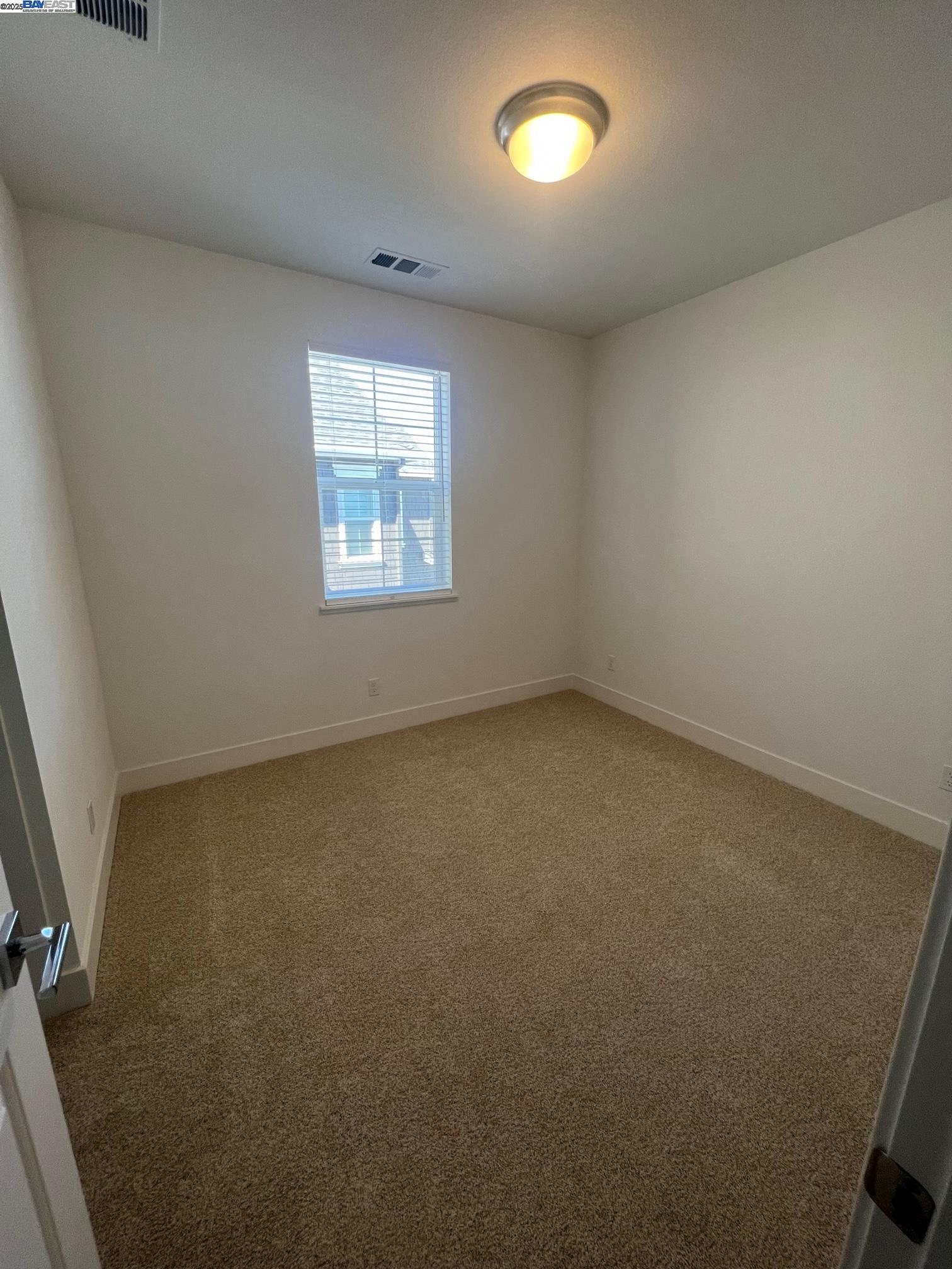 Detail Gallery Image 30 of 40 For Skyview Dr, –,  CA 93933 - 3 Beds | 2/1 Baths