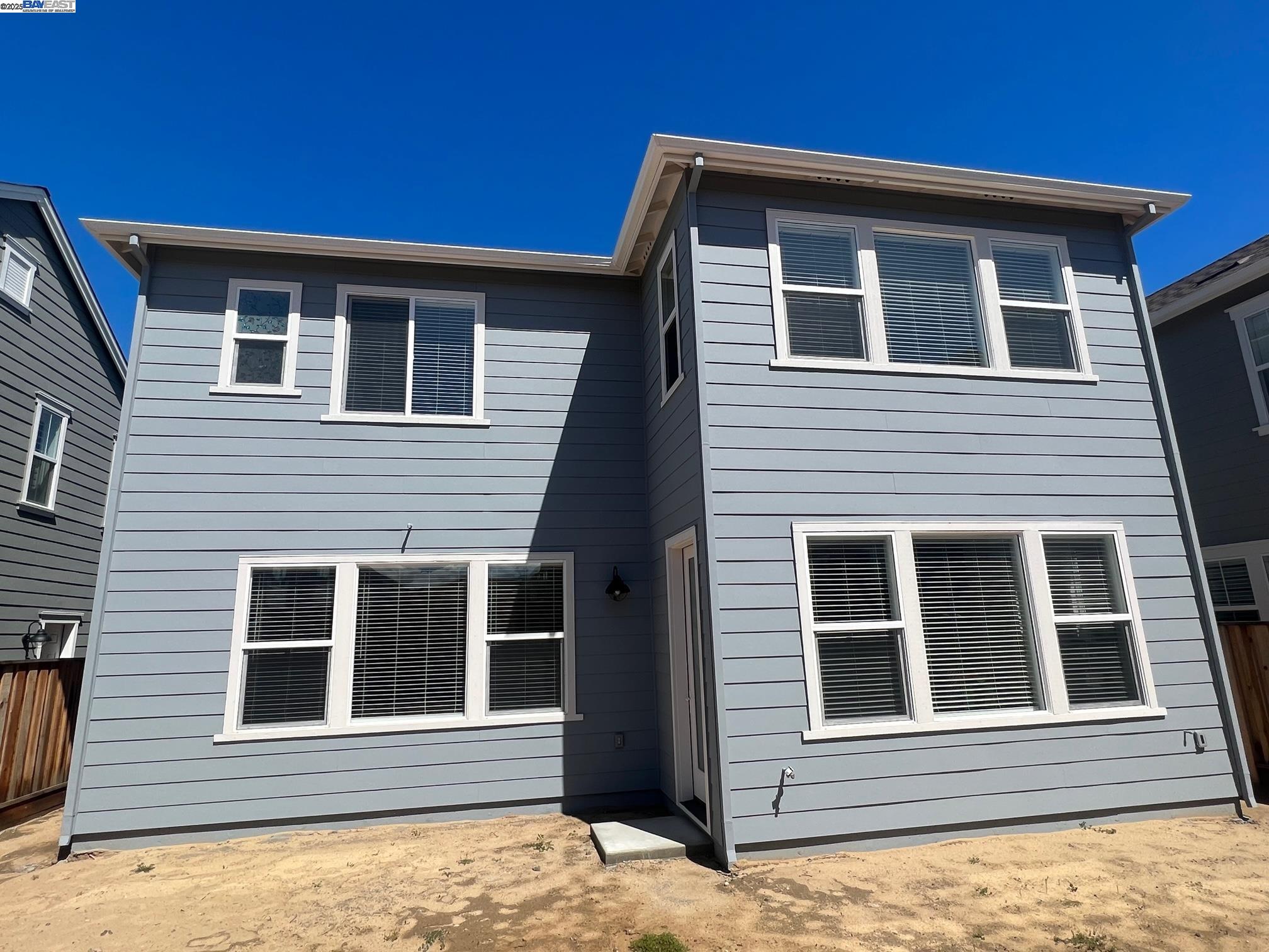 Detail Gallery Image 33 of 40 For Skyview Dr, –,  CA 93933 - 3 Beds | 2/1 Baths