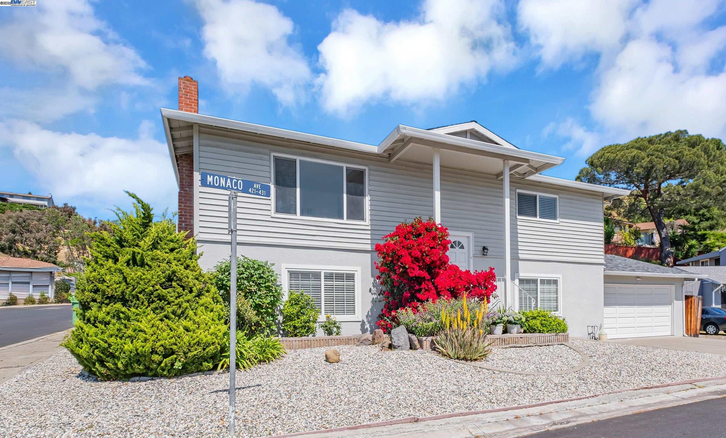 Detail Gallery Image 3 of 44 For 431 Monaco Ave, Union City,  CA 94587 - 4 Beds | 2 Baths