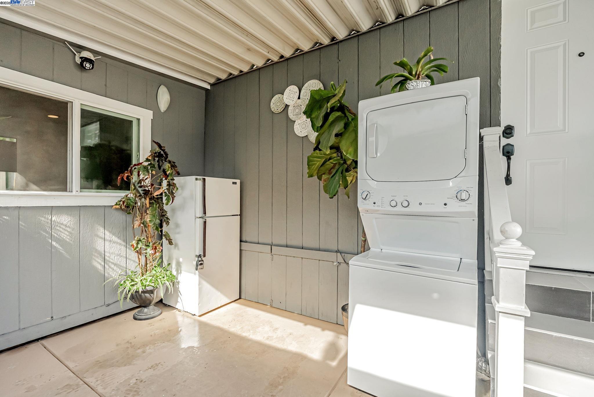 Detail Gallery Image 18 of 24 For 19150 Hesperian Blvd #19,  Hayward,  CA 94541 - 3 Beds | 1 Baths