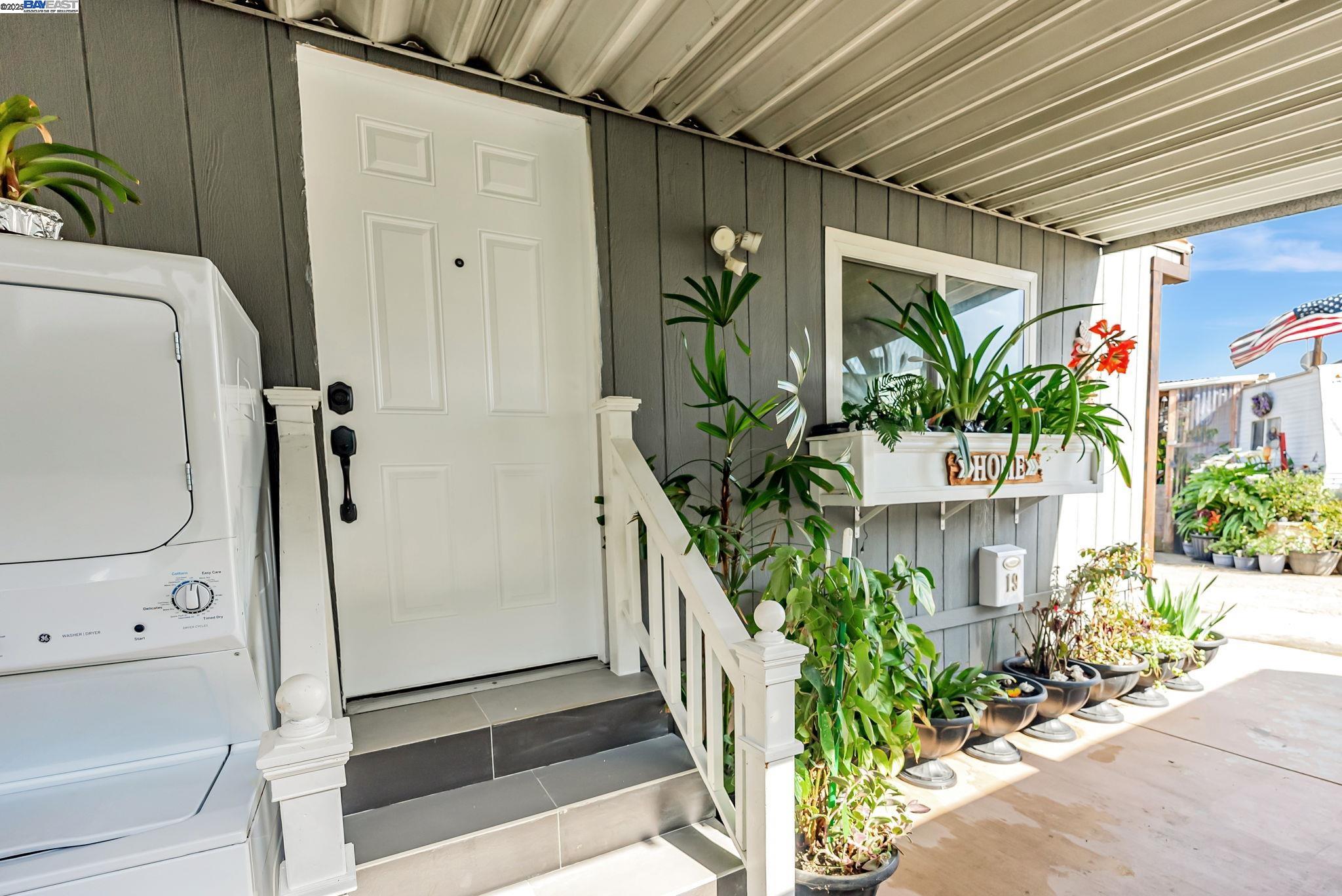 Detail Gallery Image 20 of 24 For 19150 Hesperian Blvd #19,  Hayward,  CA 94541 - 3 Beds | 1 Baths