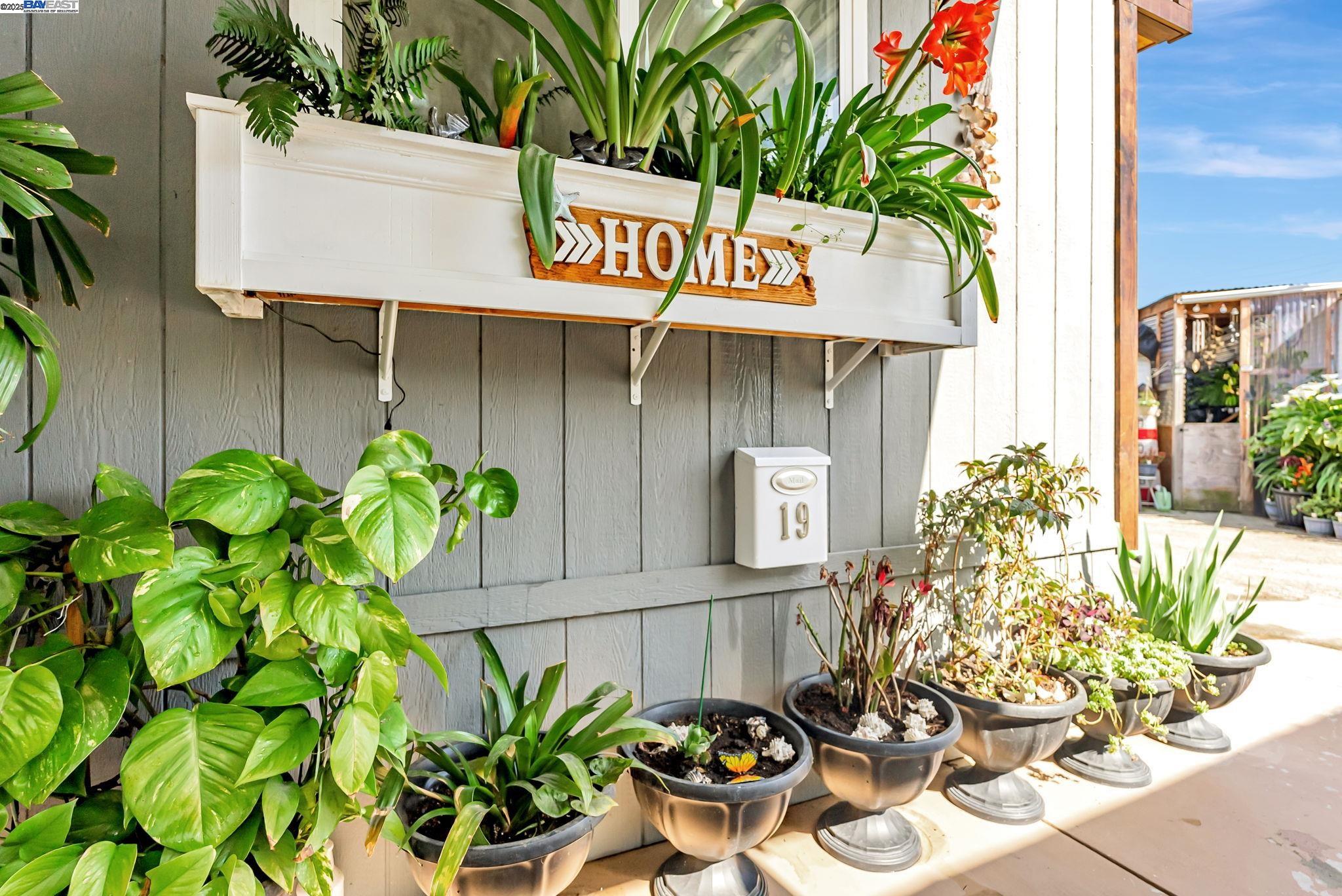 Detail Gallery Image 22 of 24 For 19150 Hesperian Blvd #19,  Hayward,  CA 94541 - 3 Beds | 1 Baths