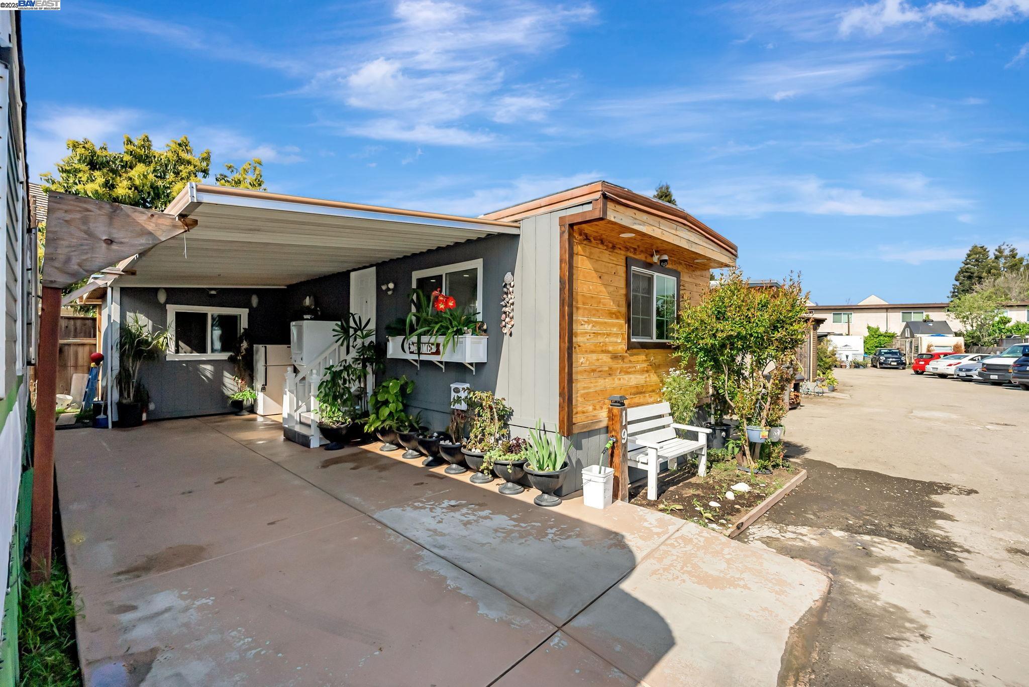 Detail Gallery Image 24 of 24 For 19150 Hesperian Blvd #19,  Hayward,  CA 94541 - 3 Beds | 1 Baths