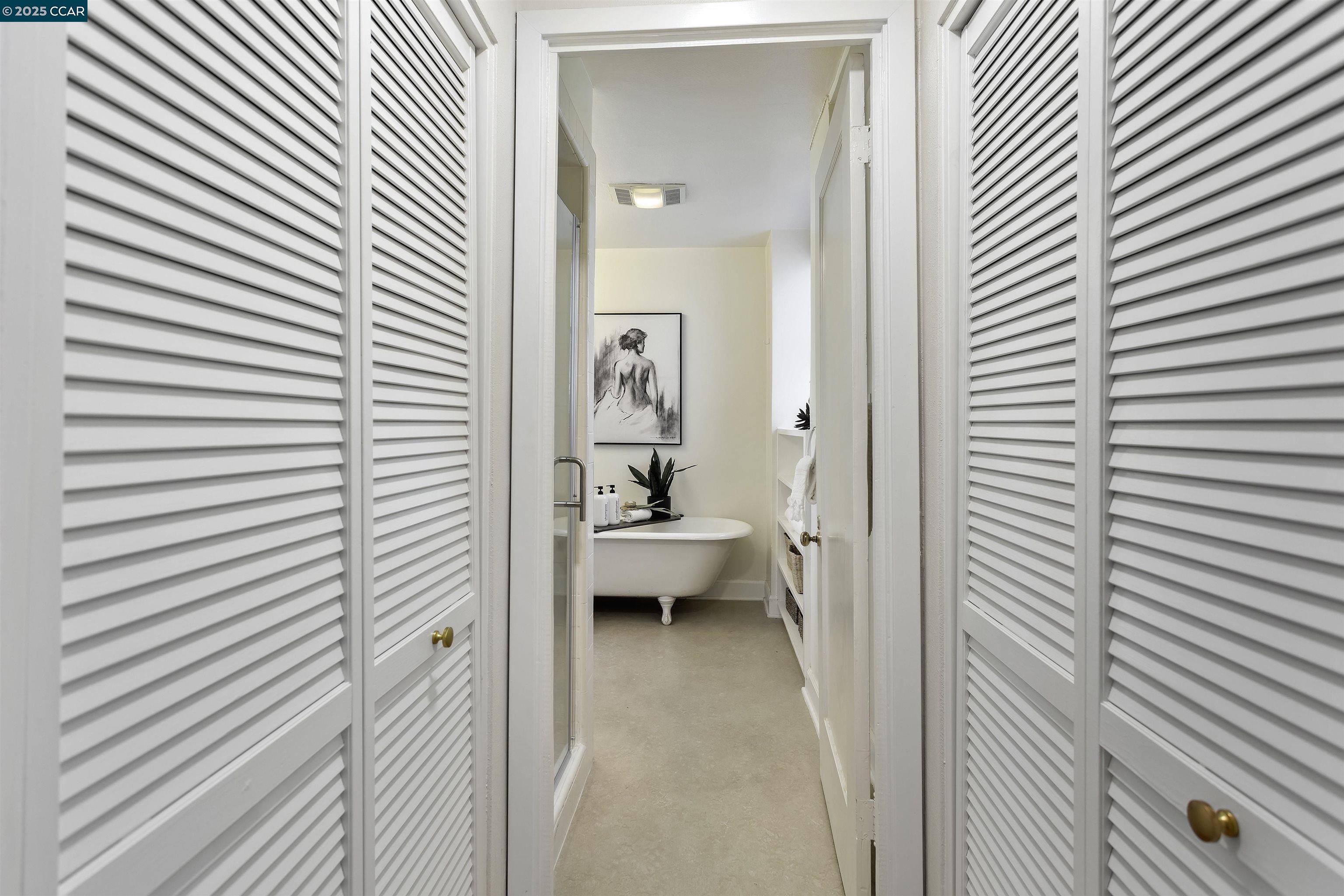 Photo #21: 41093750 Listing: Photo #21