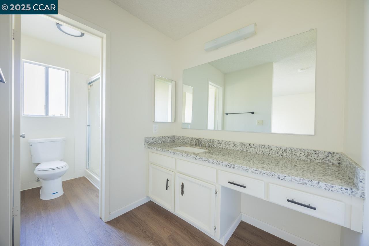 Detail Gallery Image 12 of 22 For 118 Dove Ct, Hercules,  CA 94547 - 3 Beds | 2 Baths