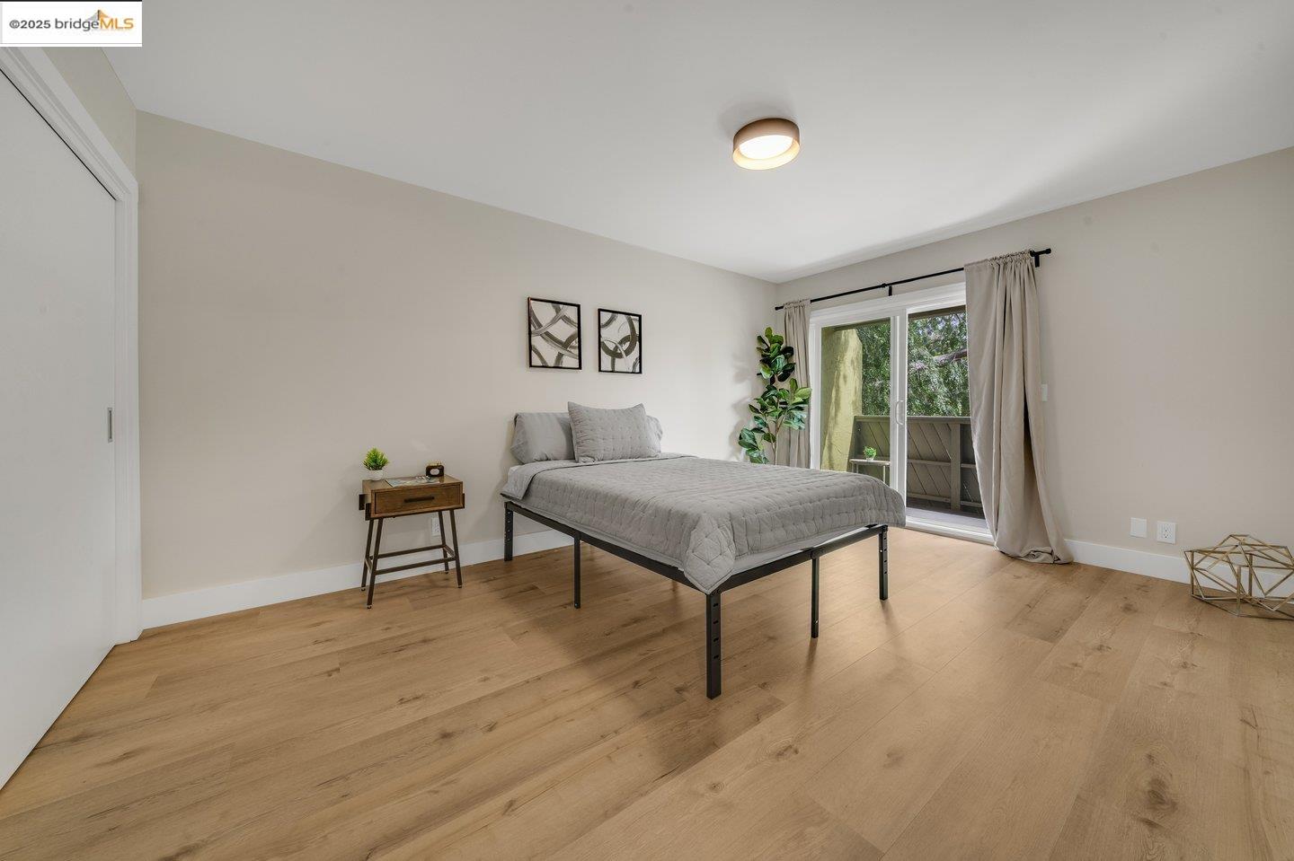 Detail Gallery Image 27 of 43 For 1800 Laguna #24,  Concord,  CA 94520 - 2 Beds | 1/1 Baths