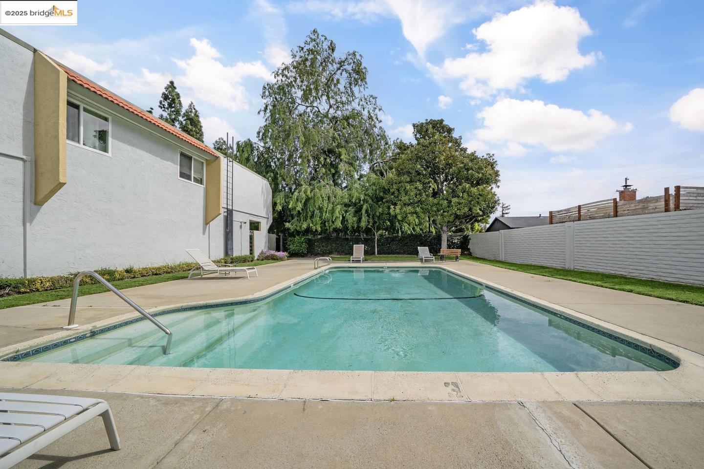 Detail Gallery Image 37 of 43 For 1800 Laguna #24,  Concord,  CA 94520 - 2 Beds | 1/1 Baths