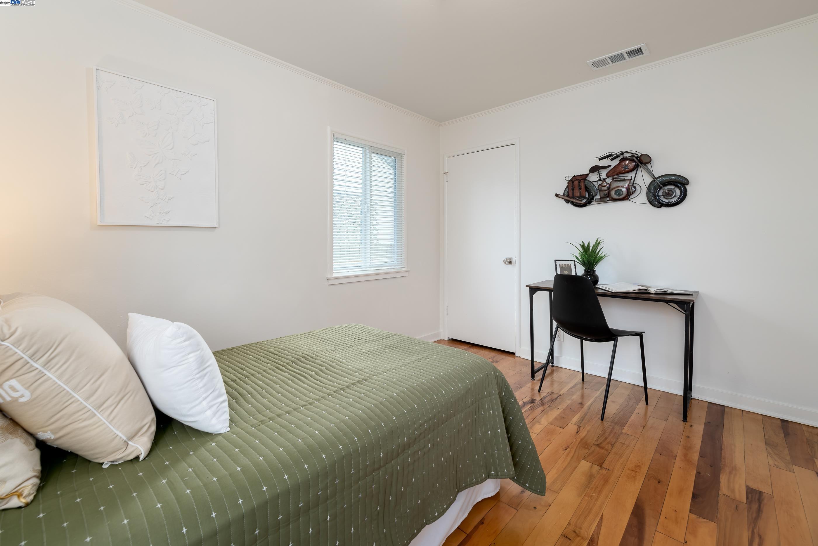 Detail Gallery Image 14 of 24 For 136 Huron Ave, San Mateo,  CA 94401 - 2 Beds | 1 Baths