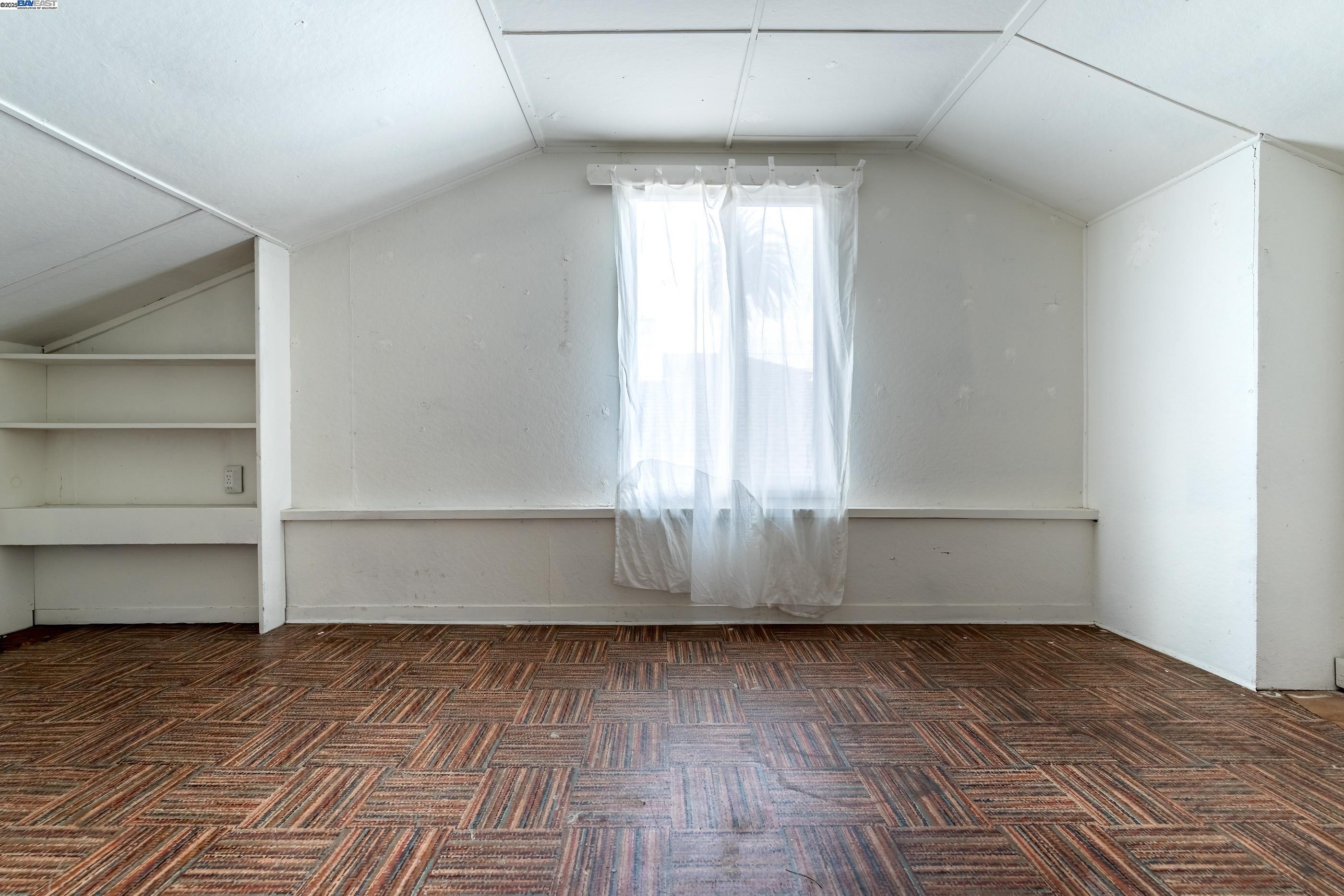 Detail Gallery Image 18 of 24 For 136 Huron Ave, San Mateo,  CA 94401 - 2 Beds | 1 Baths