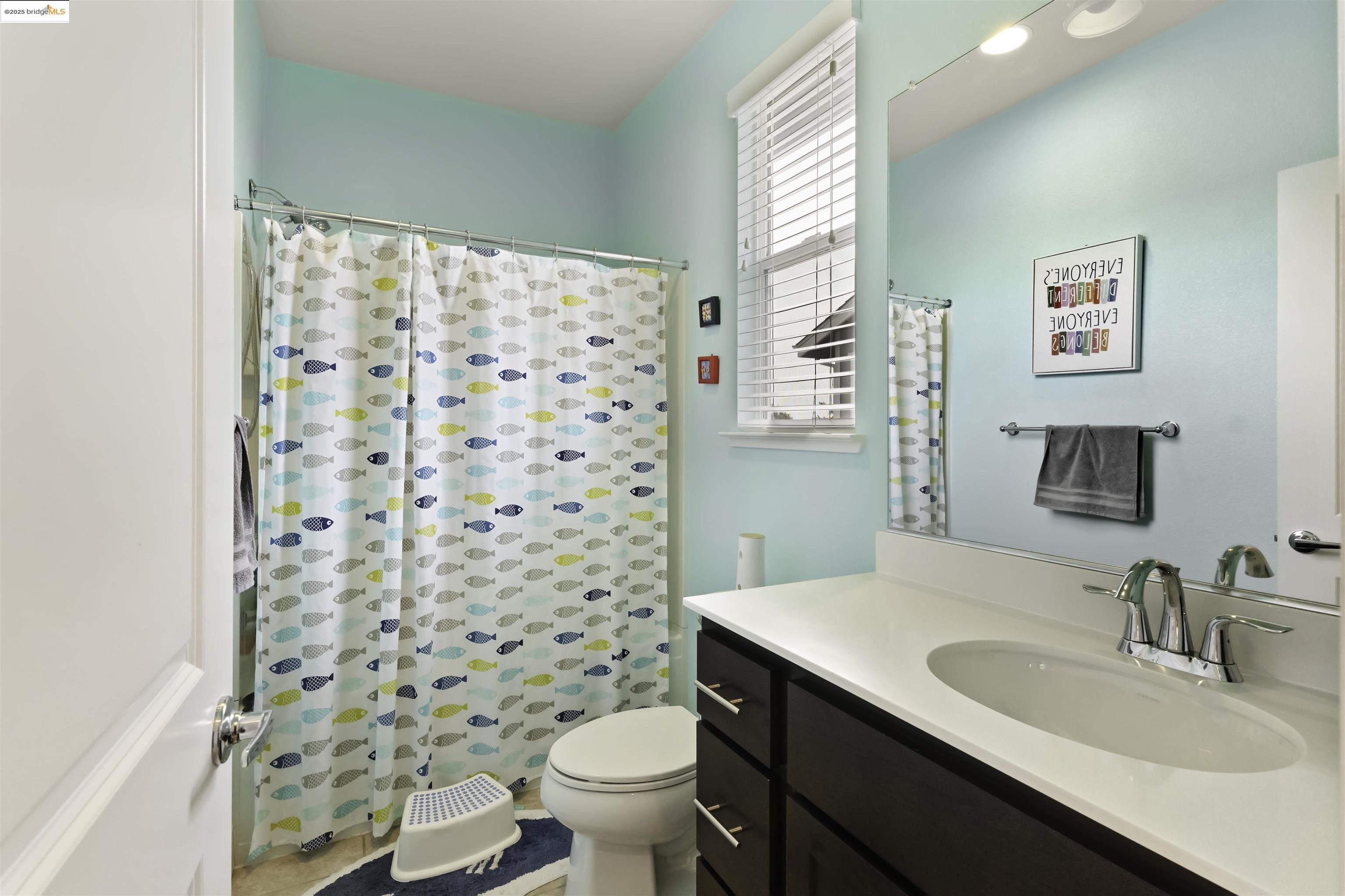 Detail Gallery Image 23 of 36 For 23308 Wilmot Cir, Hayward,  CA 94545 - 3 Beds | 3/1 Baths