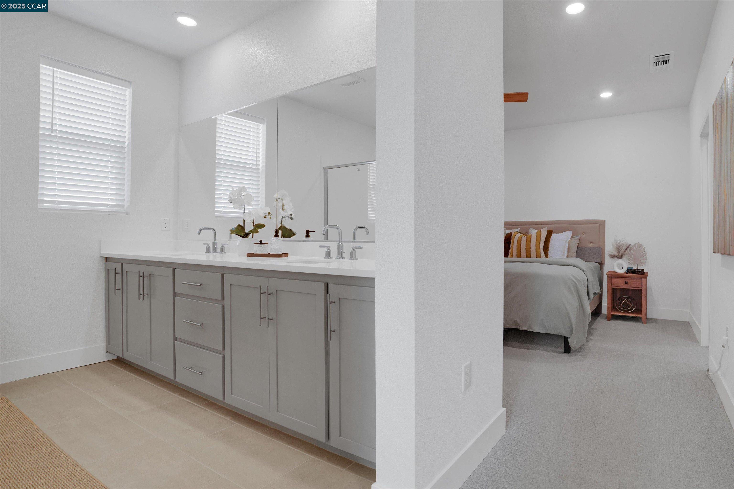 Detail Gallery Image 19 of 37 For 2160 Marina Dr, Lathrop,  CA 95330 - 3 Beds | 2/1 Baths