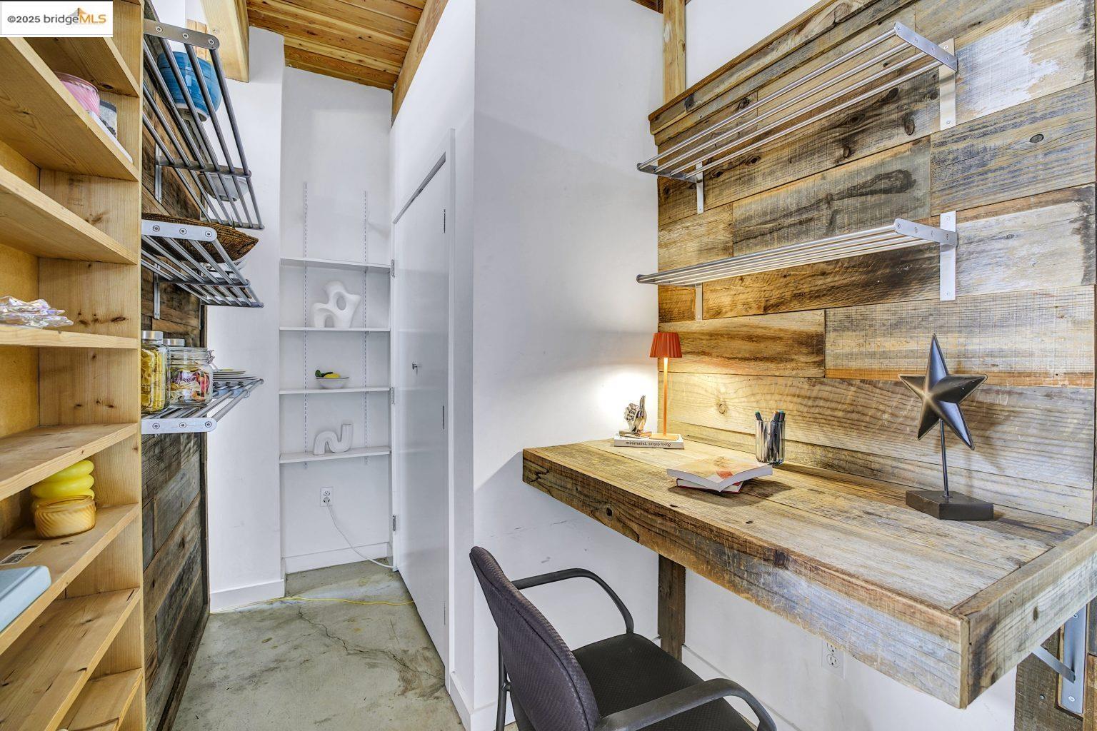 Detail Gallery Image 22 of 51 For 1695 15th St #18,  Oakland,  CA 94607 - 1 Beds | 1/1 Baths