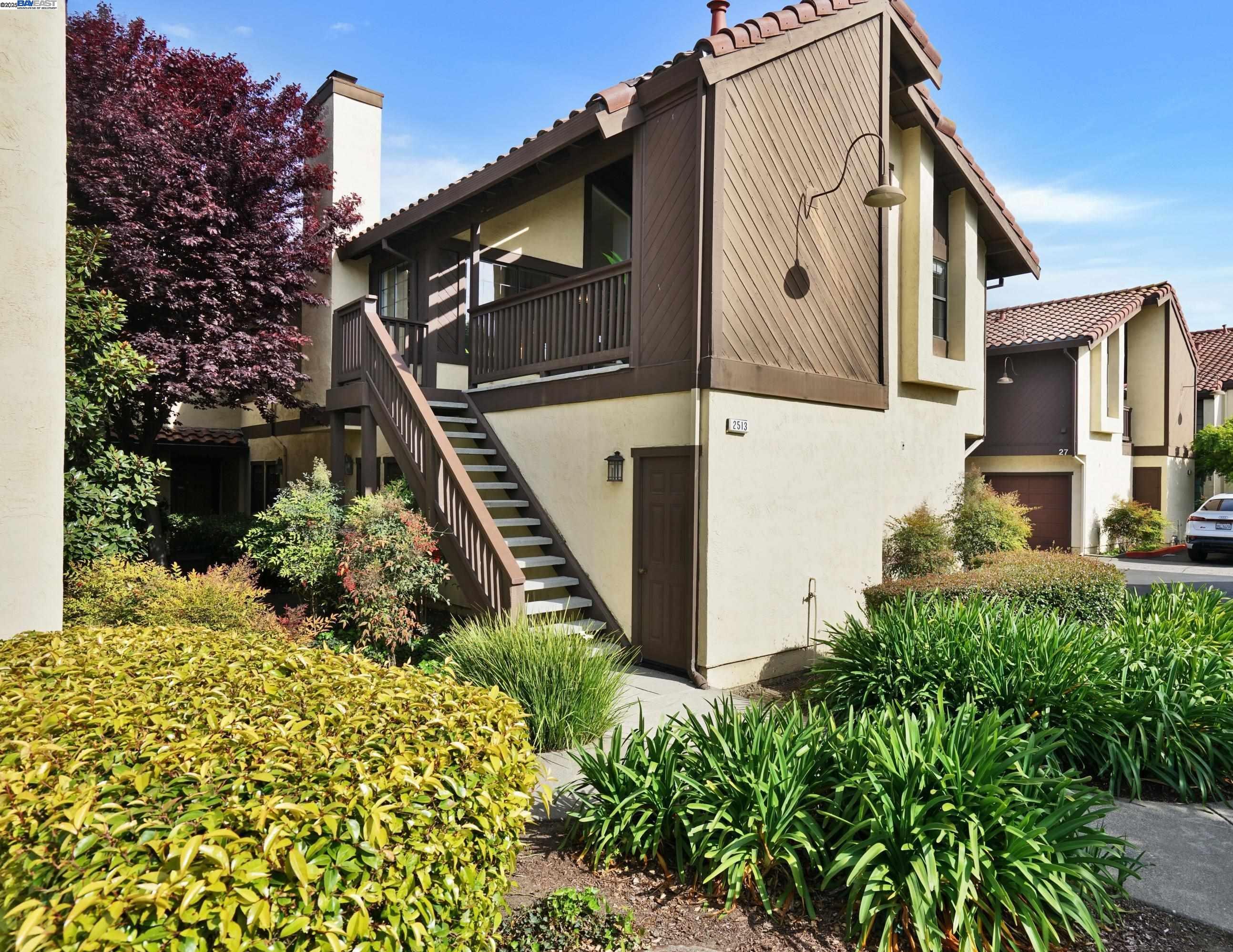 Detail Gallery Image 1 of 42 For 2513 Galleon Place, San Leandro,  CA 94577 - 2 Beds | 1 Baths