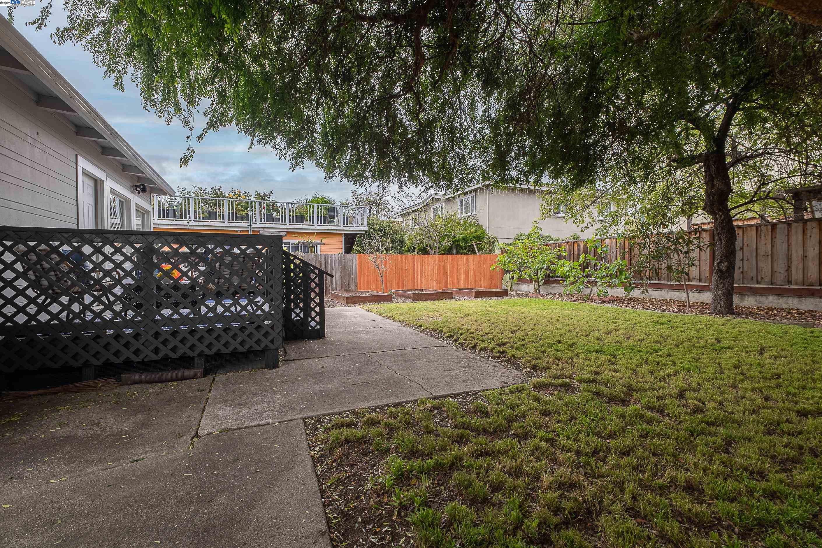 Detail Gallery Image 35 of 37 For 16120 Marcella St, San Leandro,  CA 94578 - 3 Beds | 2 Baths