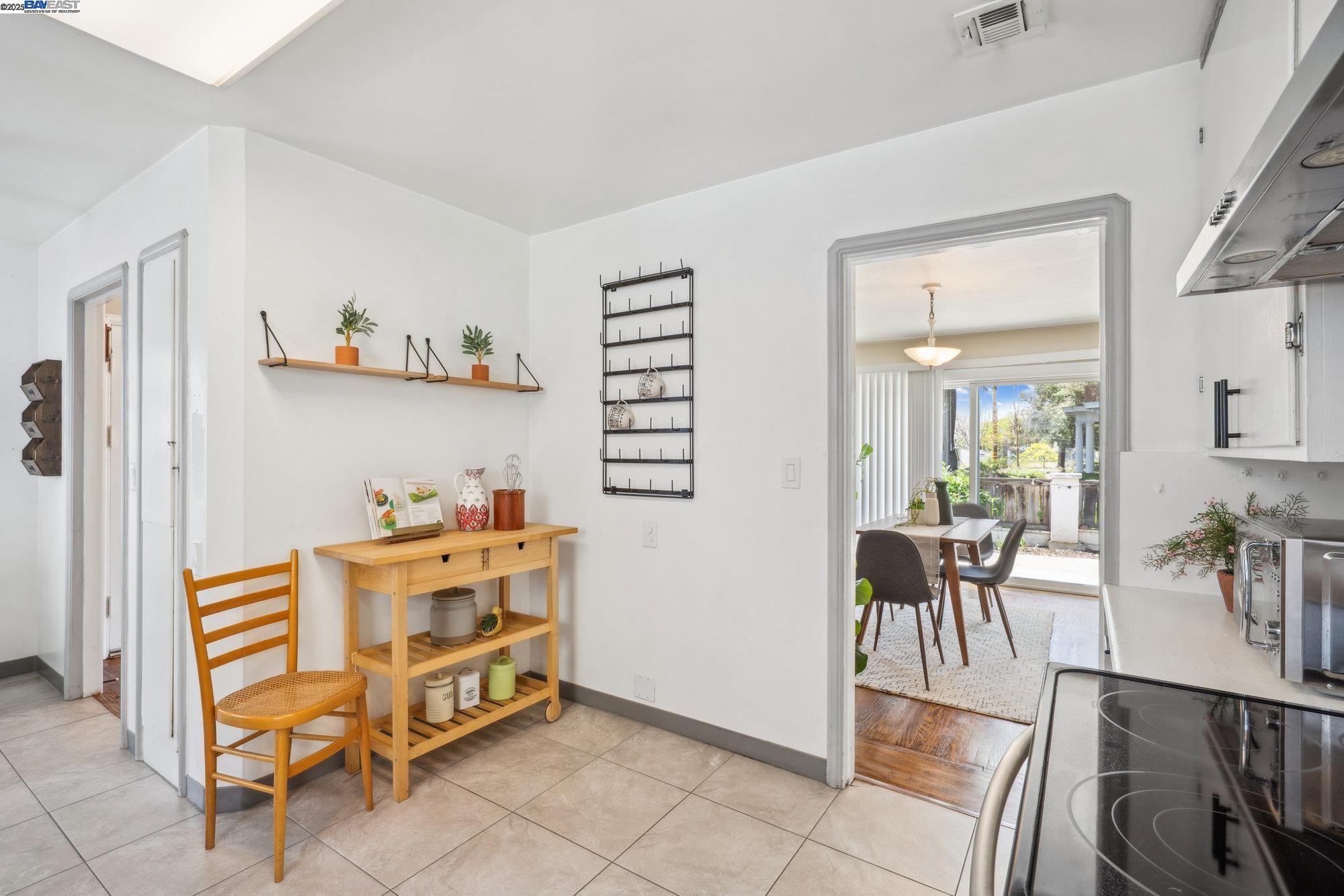 Detail Gallery Image 15 of 45 For 3919 Smith St, Union City,  CA 94587 - 3 Beds | 1 Baths