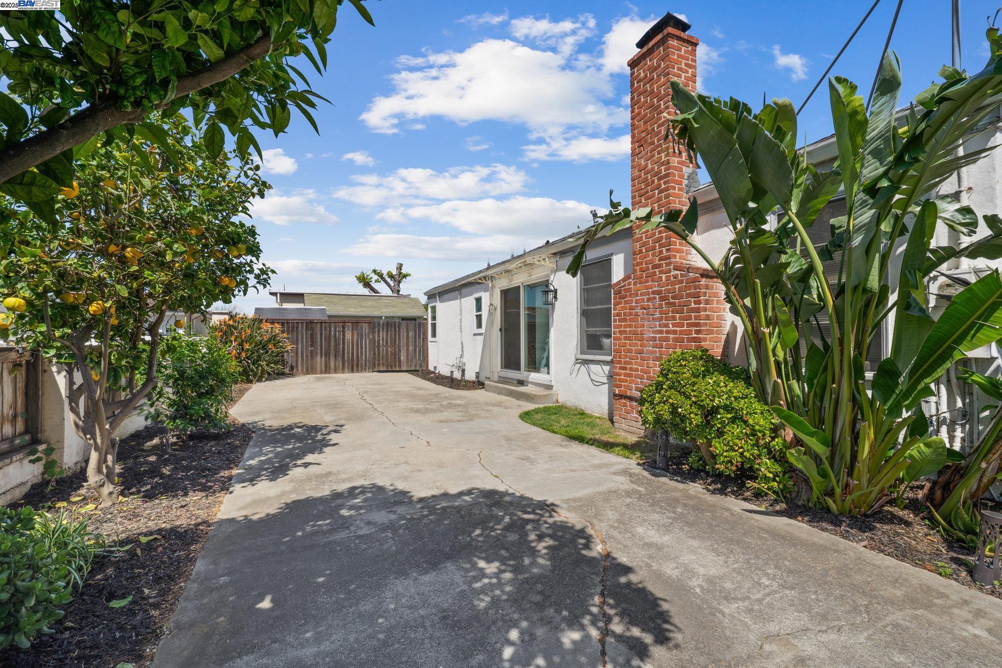 Detail Gallery Image 41 of 45 For 3919 Smith St, Union City,  CA 94587 - 3 Beds | 1 Baths