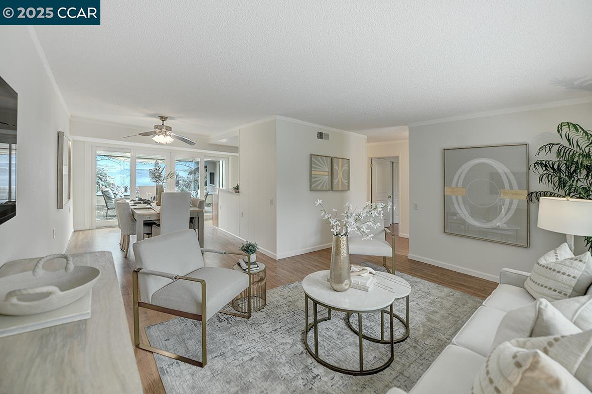 Photo #5: 41093817 Listing 