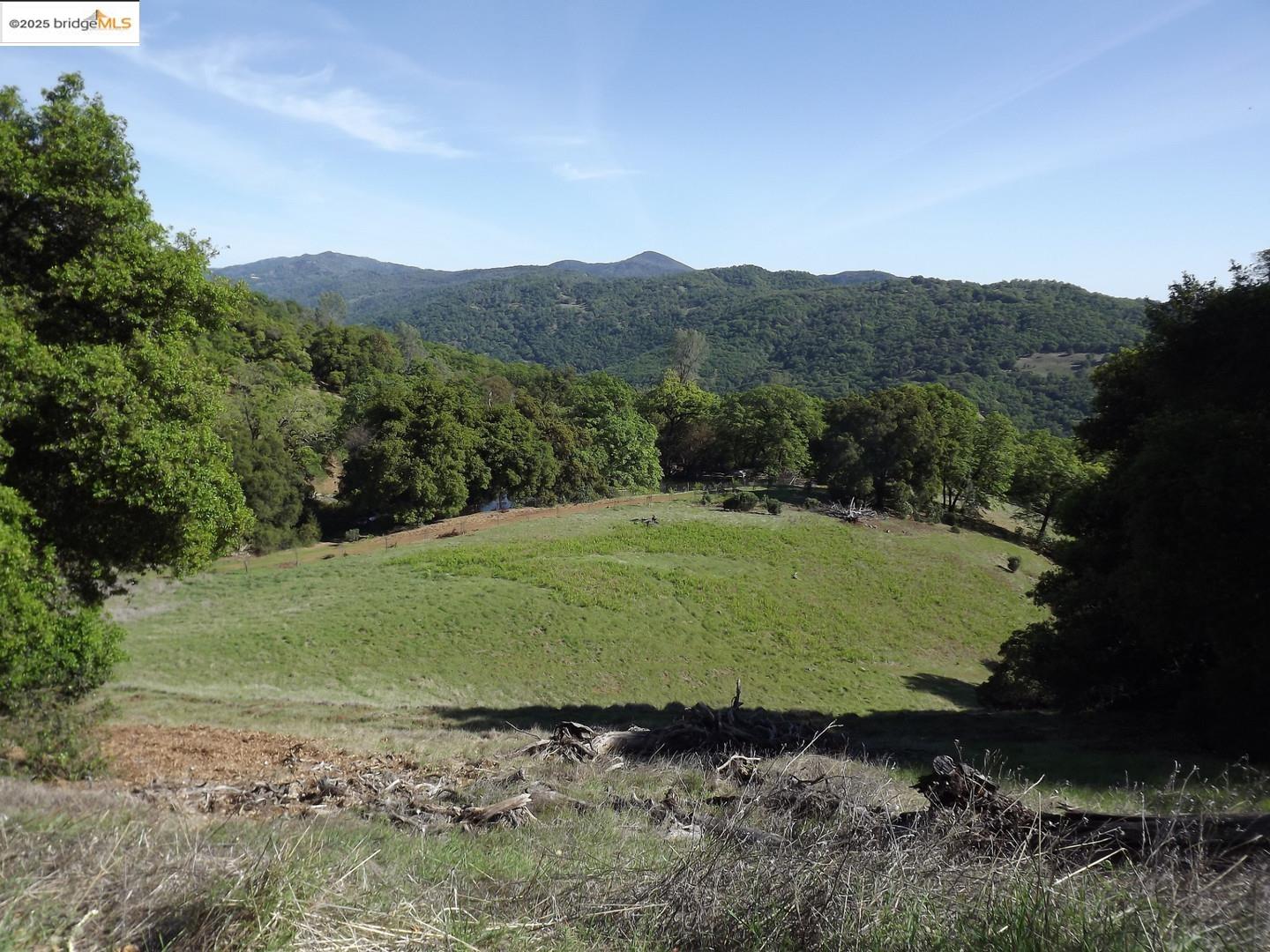Detail Gallery Image 2 of 11 For 39305 Pine Mountain Rd, Cloverdale,  CA 95425 - – Beds | – Baths