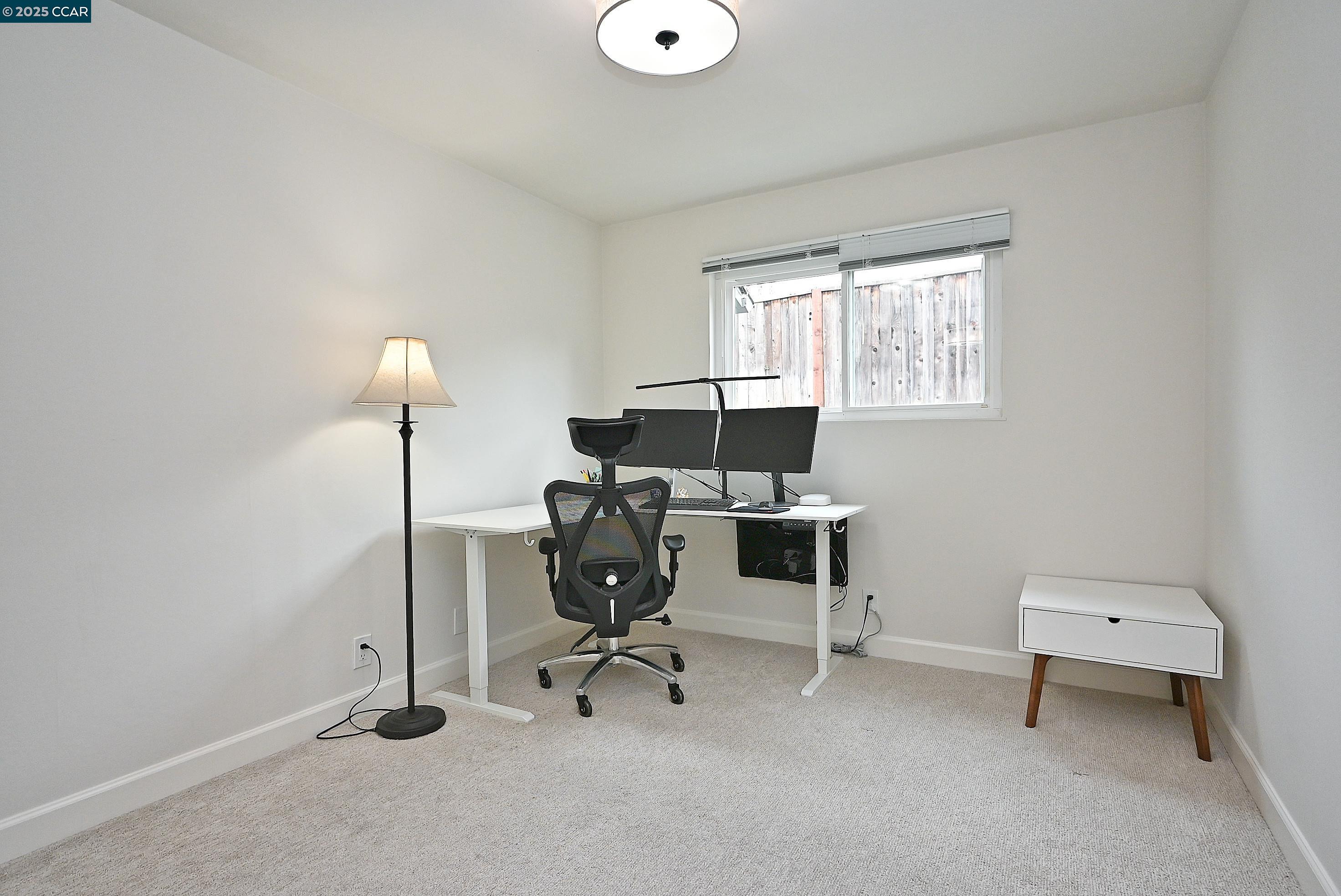 Detail Gallery Image 24 of 34 For 5516 Langford Ct, Concord,  CA 94521 - 4 Beds | 2 Baths