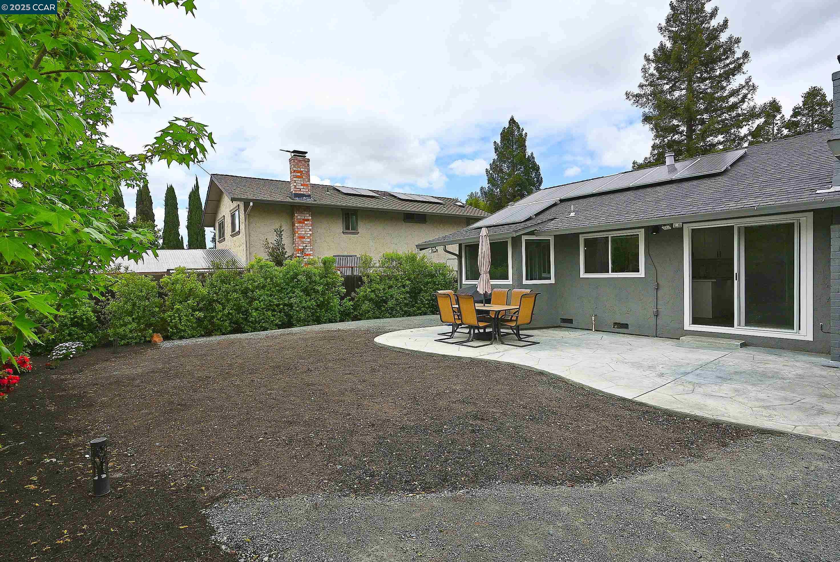 Detail Gallery Image 27 of 34 For 5516 Langford Ct, Concord,  CA 94521 - 4 Beds | 2 Baths