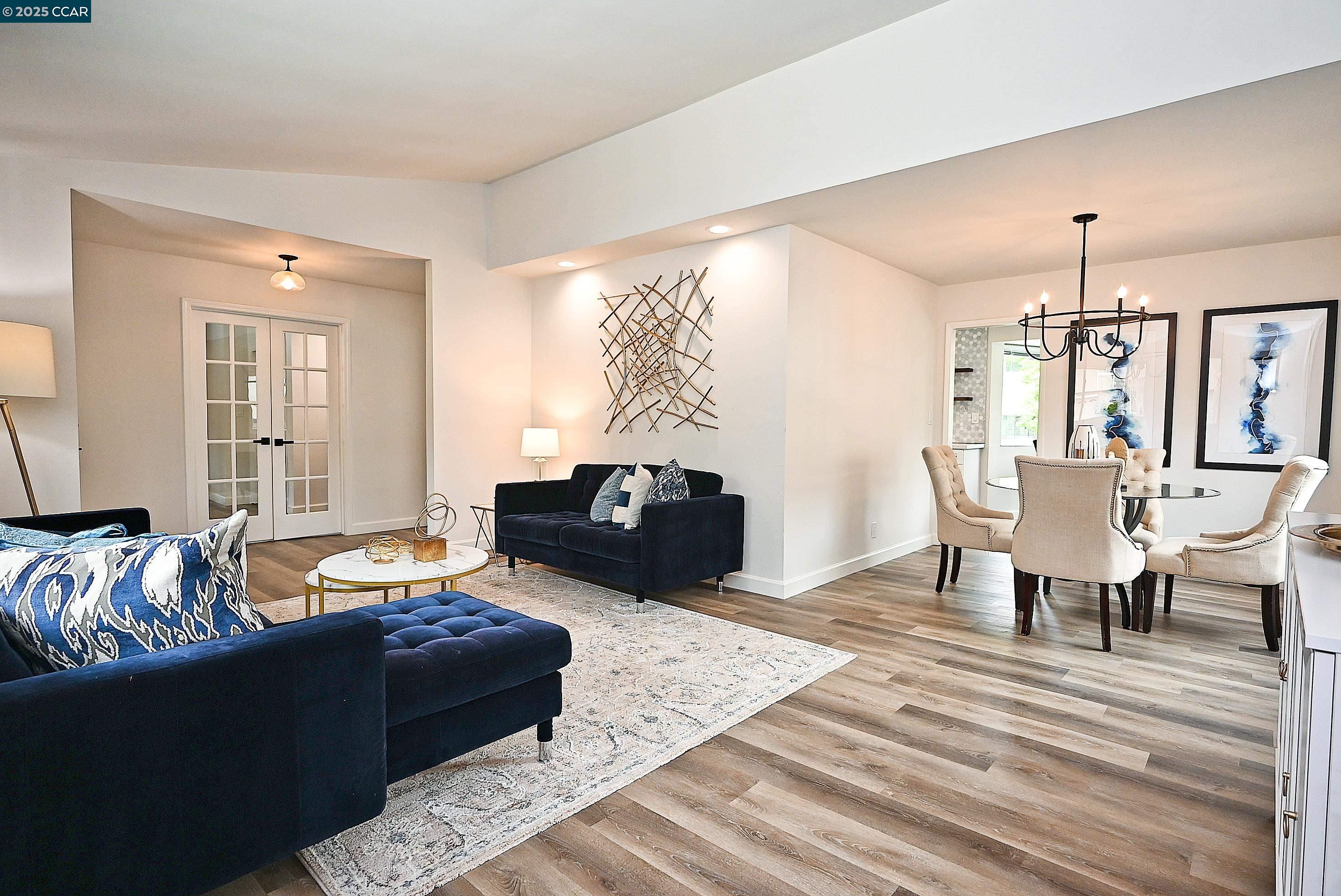 Detail Gallery Image 3 of 34 For 5516 Langford Ct, Concord,  CA 94521 - 4 Beds | 2 Baths