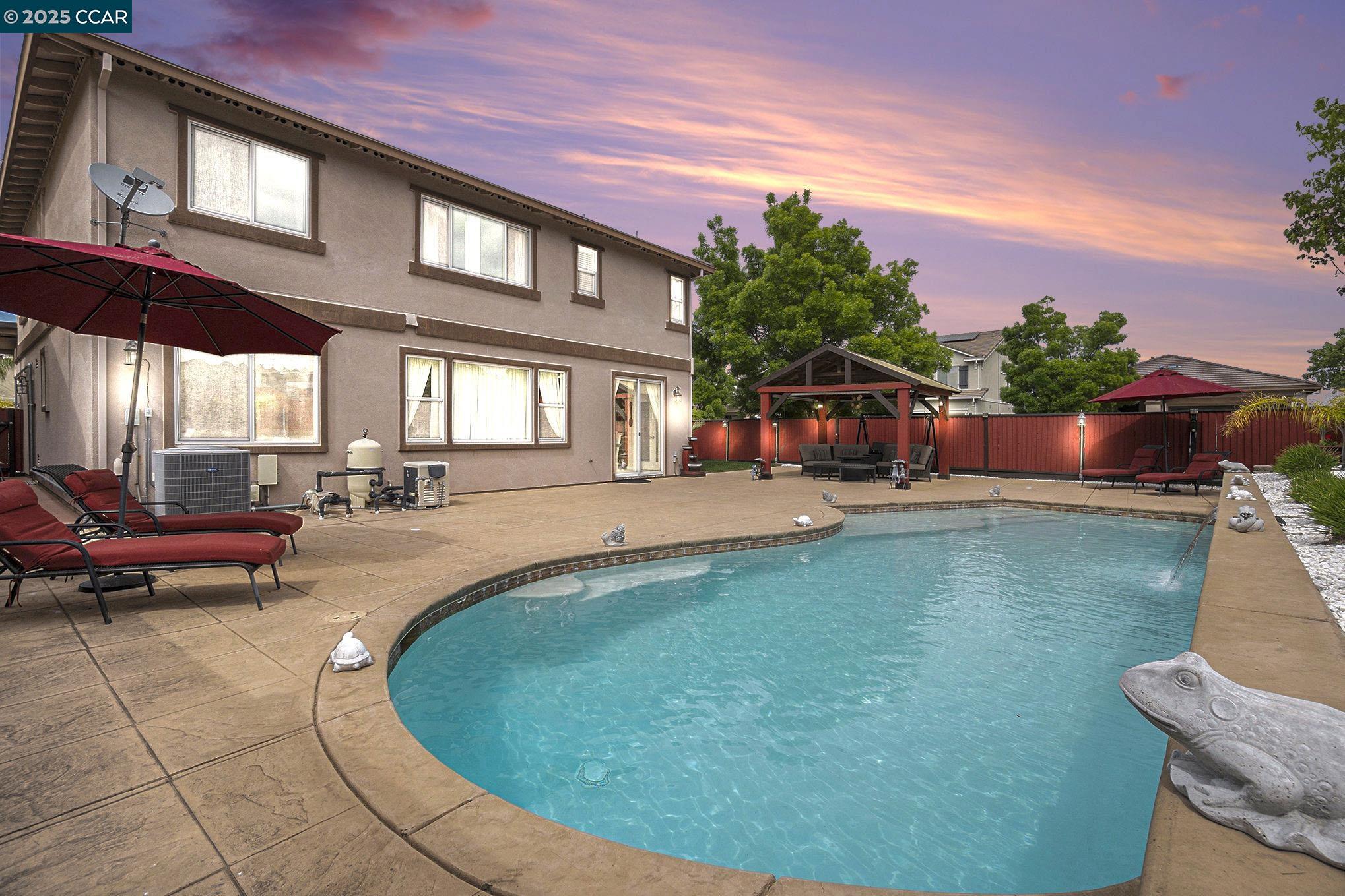 Detail Gallery Image 1 of 1 For 3948 Finch Dr, Antioch,  CA 94509 - 5 Beds | 3 Baths