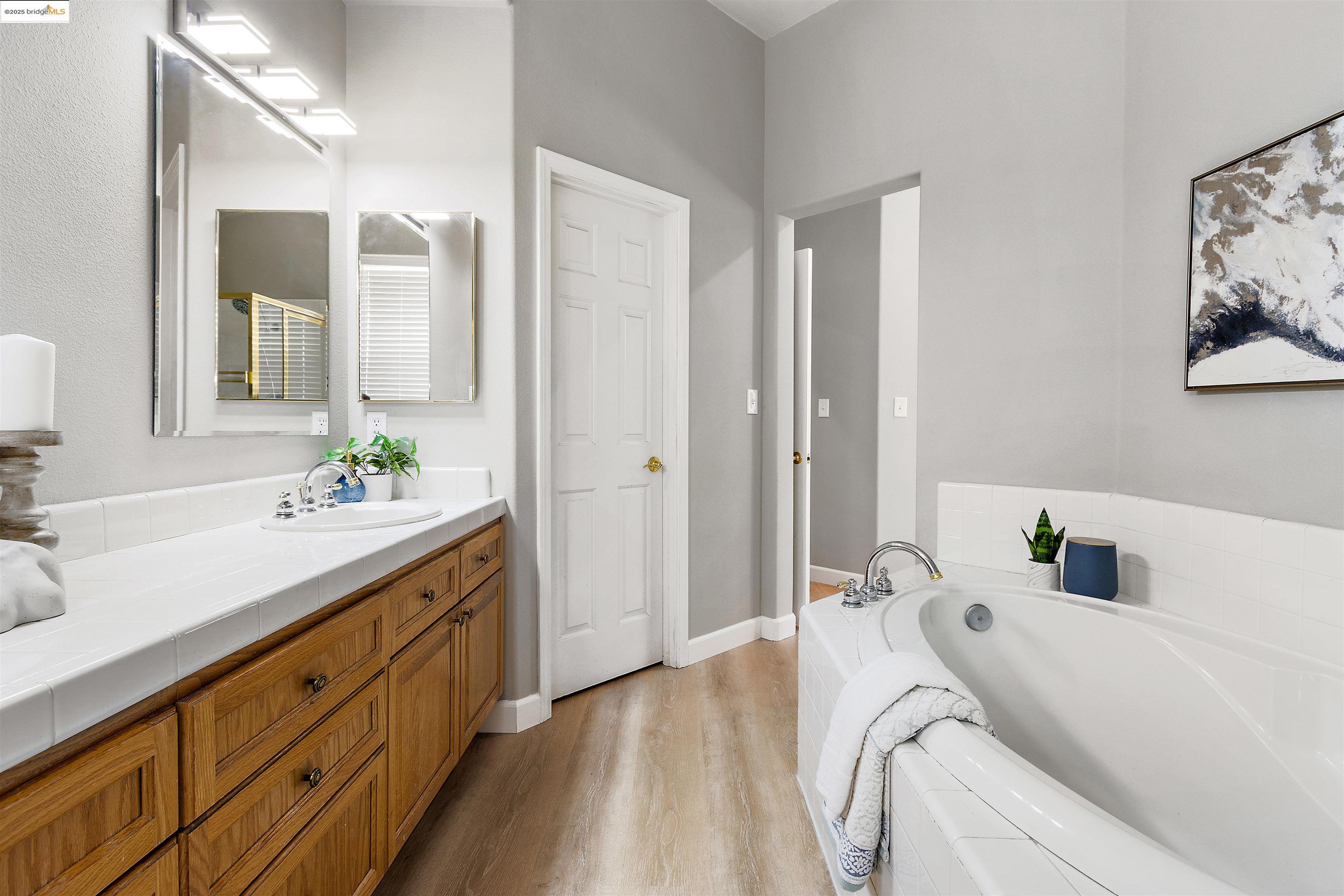 Detail Gallery Image 19 of 32 For 1326 Rebecca Dr, Livermore,  CA 94550 - 3 Beds | 2 Baths