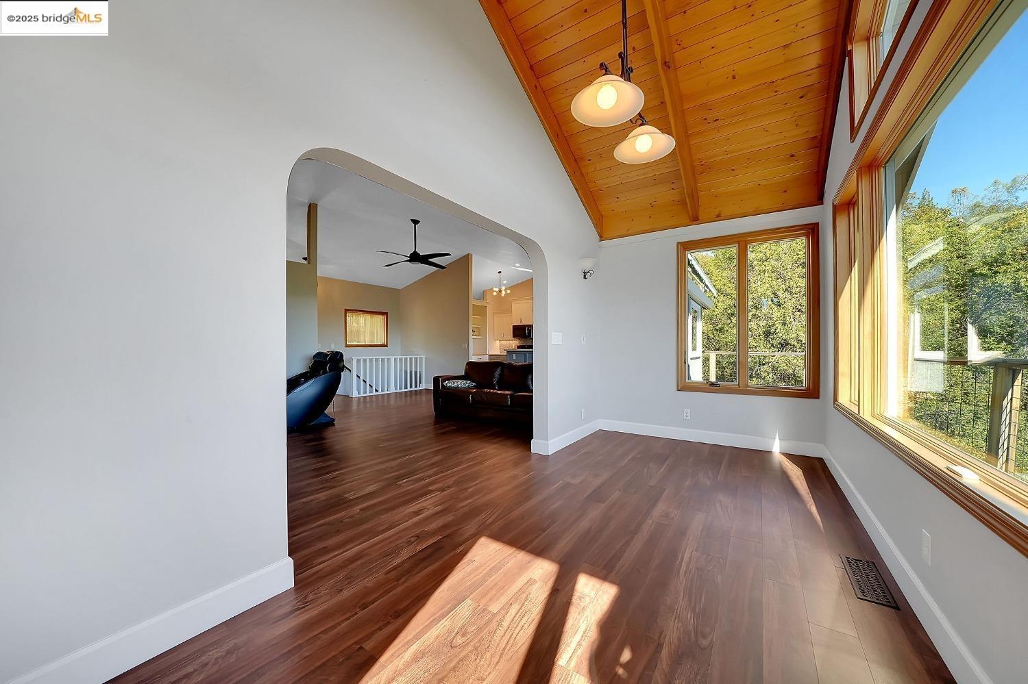 Detail Gallery Image 12 of 60 For 5569 Campfire Court 1, Hathaway Pines,  CA 95223 - 4 Beds | 2 Baths