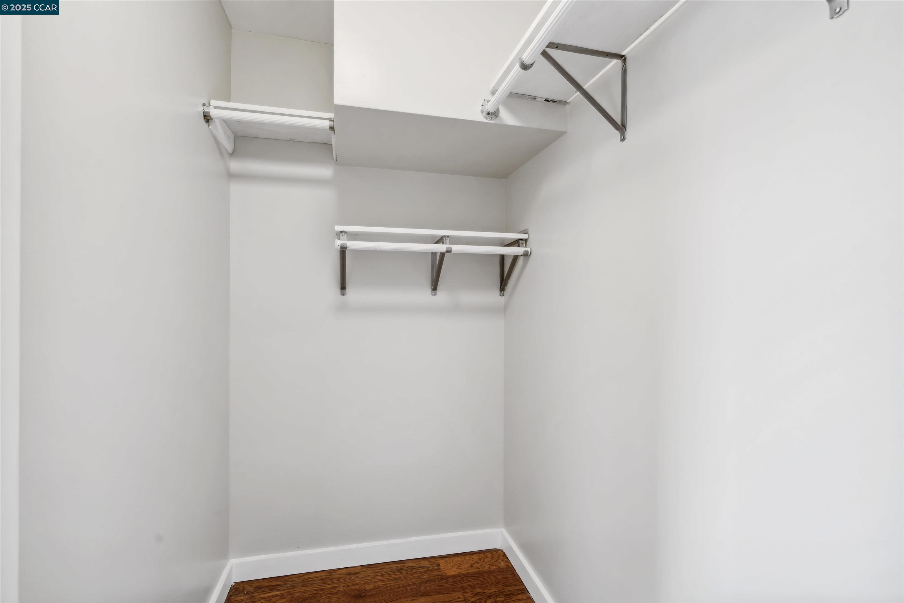 6400 Christie Ave # 5303, Emeryville, California 94608, 1 Bedroom Bedrooms, 2 Rooms Rooms,1 BathroomBathrooms,Residential Lease,For Rent,6400 Christie Ave # 5303,41093842
