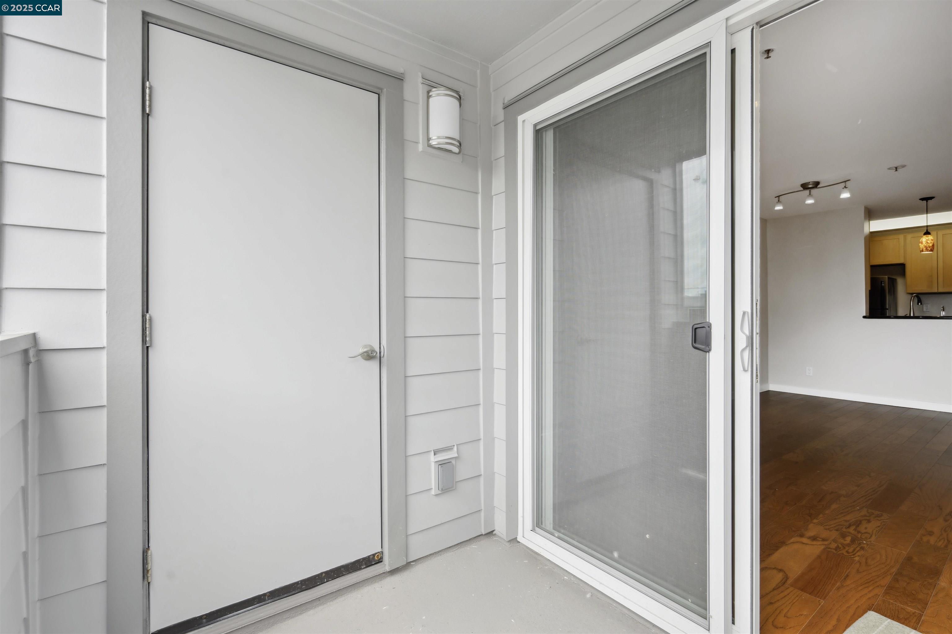 6400 Christie Ave # 5303, Emeryville, California 94608, 1 Bedroom Bedrooms, 2 Rooms Rooms,1 BathroomBathrooms,Residential Lease,For Rent,6400 Christie Ave # 5303,41093842