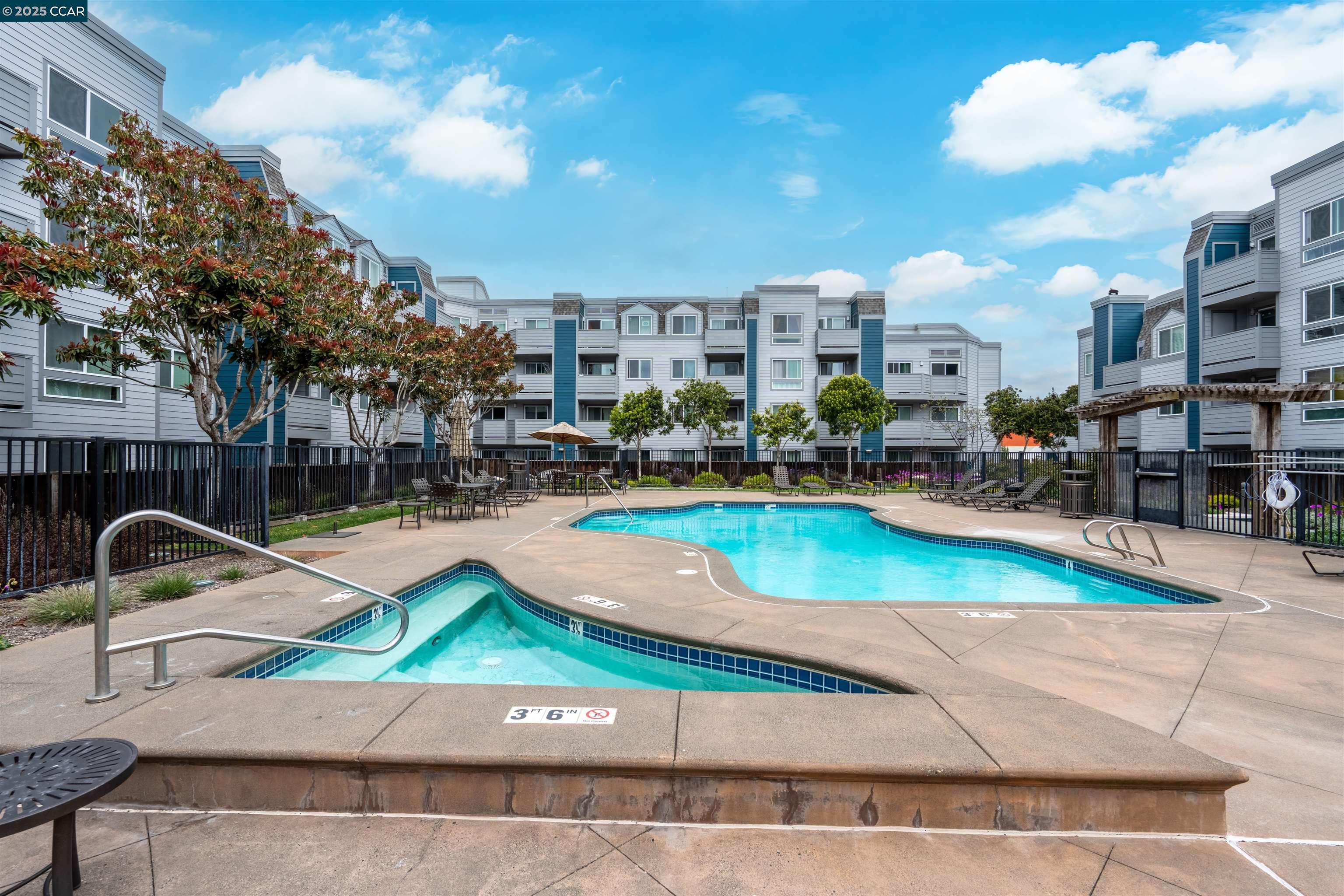 6400 Christie Ave # 5303, Emeryville, California 94608, 1 Bedroom Bedrooms, 2 Rooms Rooms,1 BathroomBathrooms,Residential Lease,For Rent,6400 Christie Ave # 5303,41093842