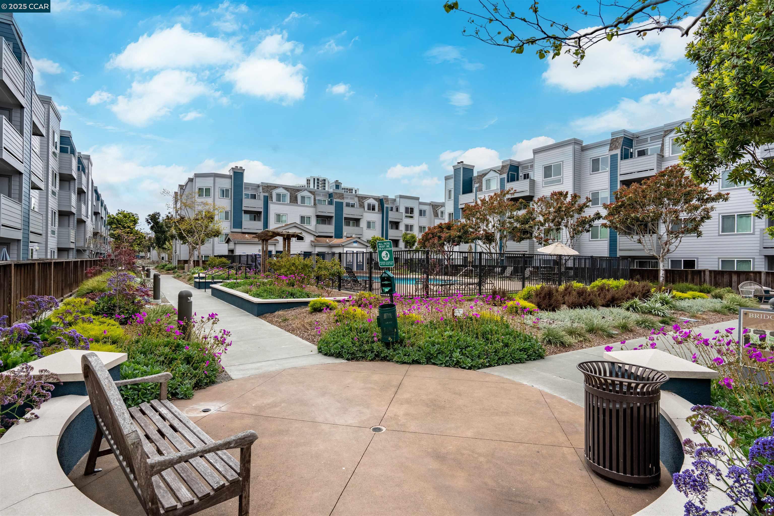 6400 Christie Ave # 5303, Emeryville, California 94608, 1 Bedroom Bedrooms, 2 Rooms Rooms,1 BathroomBathrooms,Residential Lease,For Rent,6400 Christie Ave # 5303,41093842