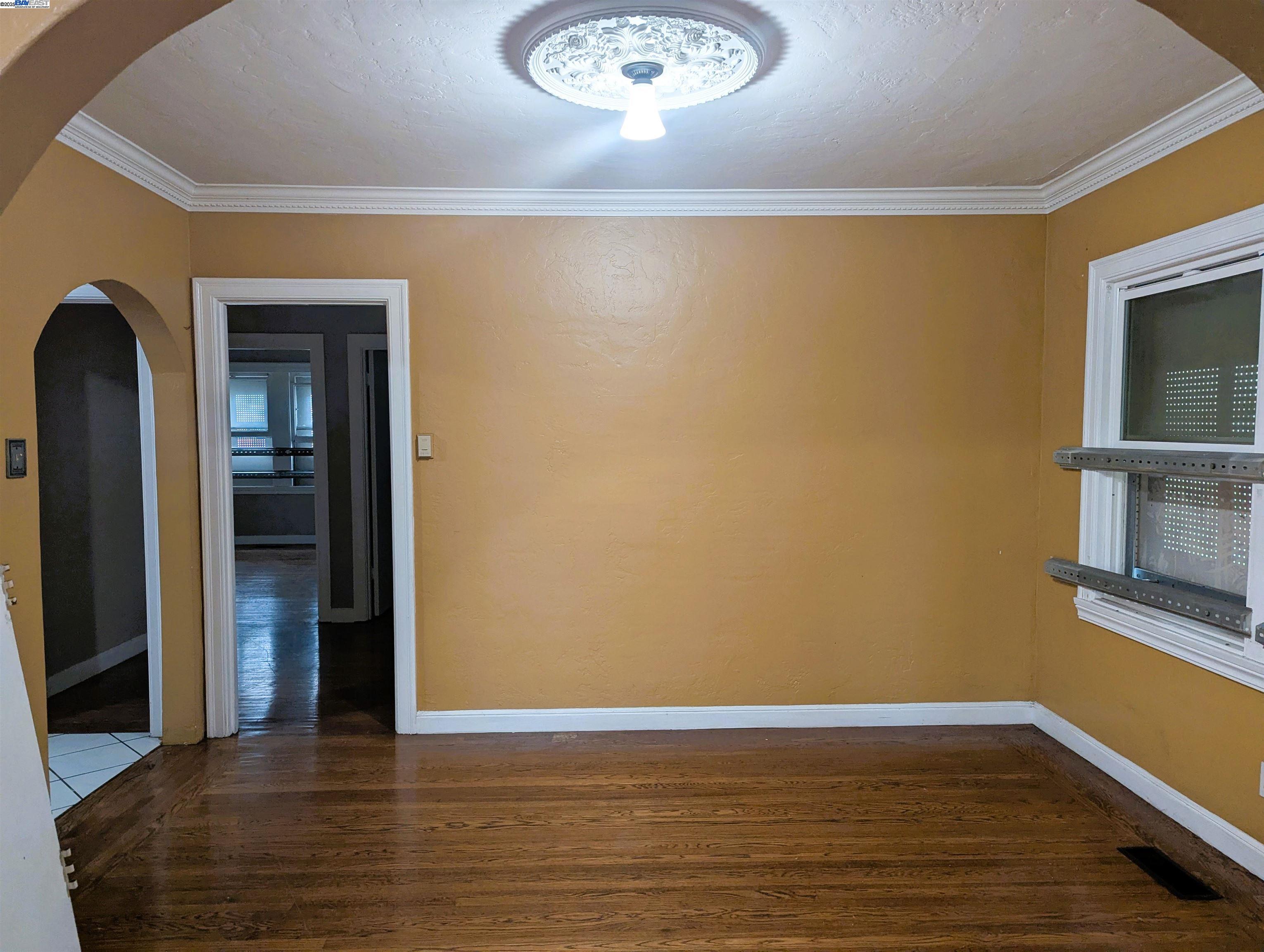 Detail Gallery Image 14 of 46 For 2000 94th Ave, Oakland,  CA 94603 - 2 Beds | 1 Baths